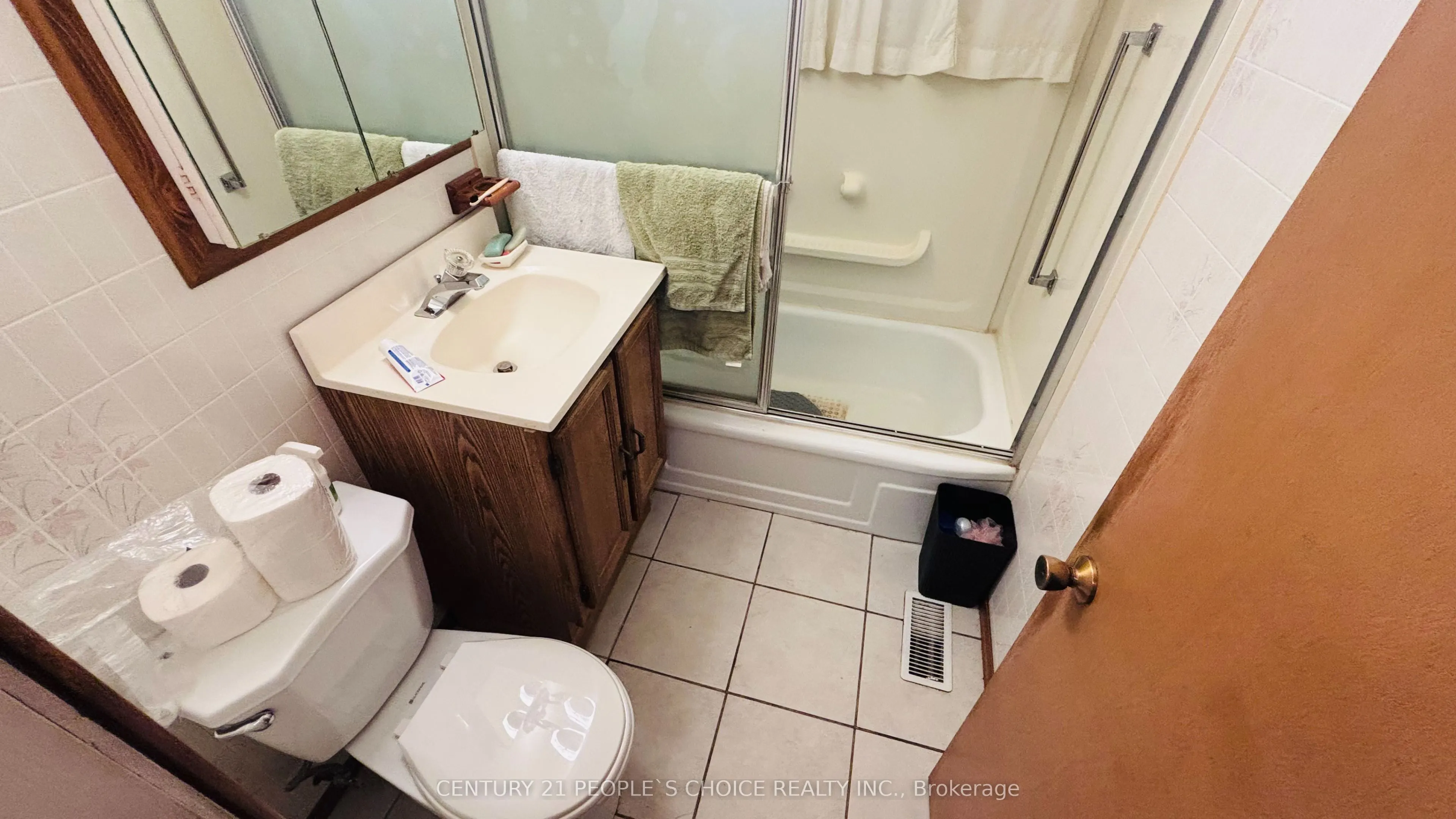 2555 Chalkwell Close