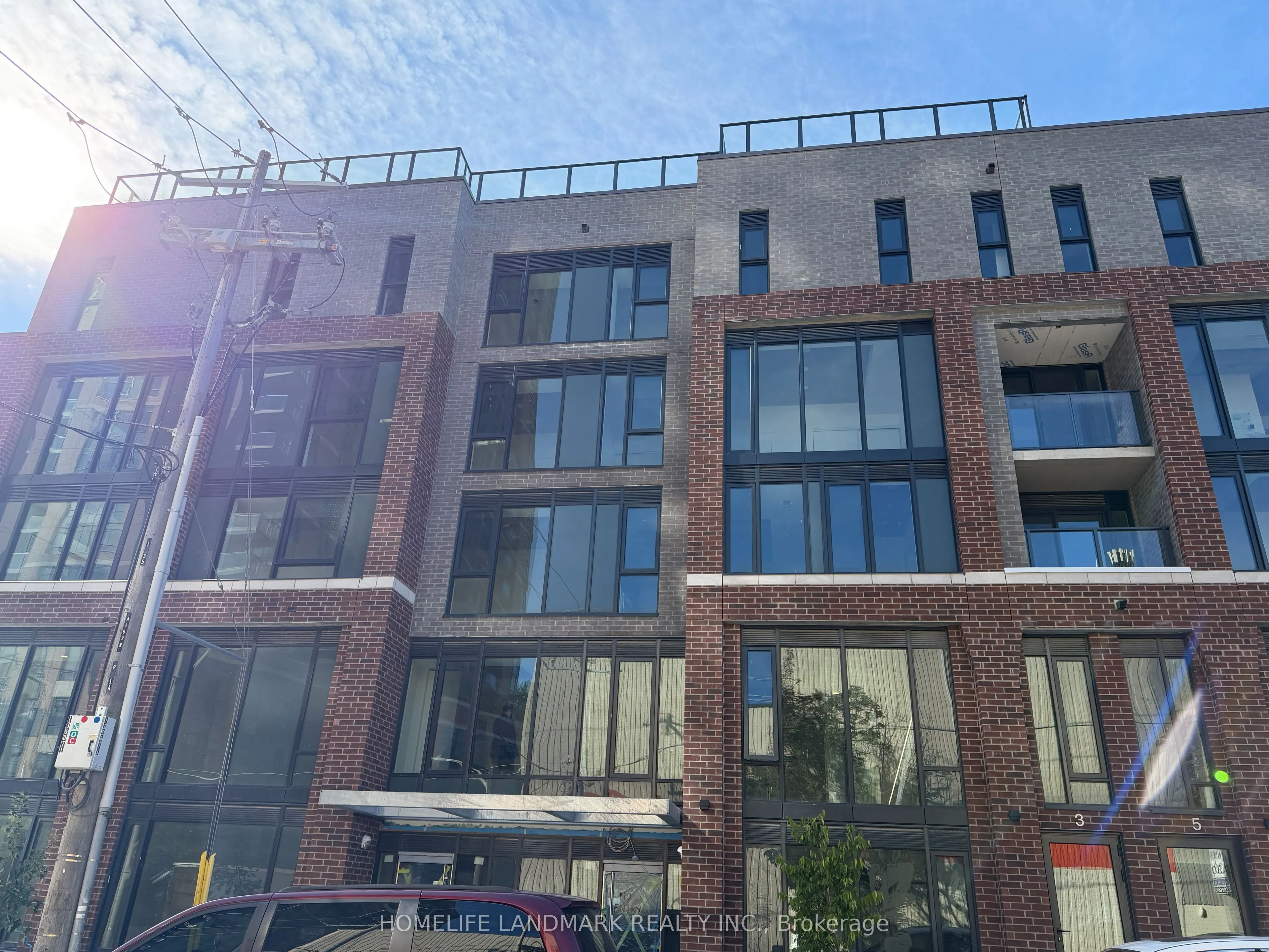 1 Vine Avenue #2 floor