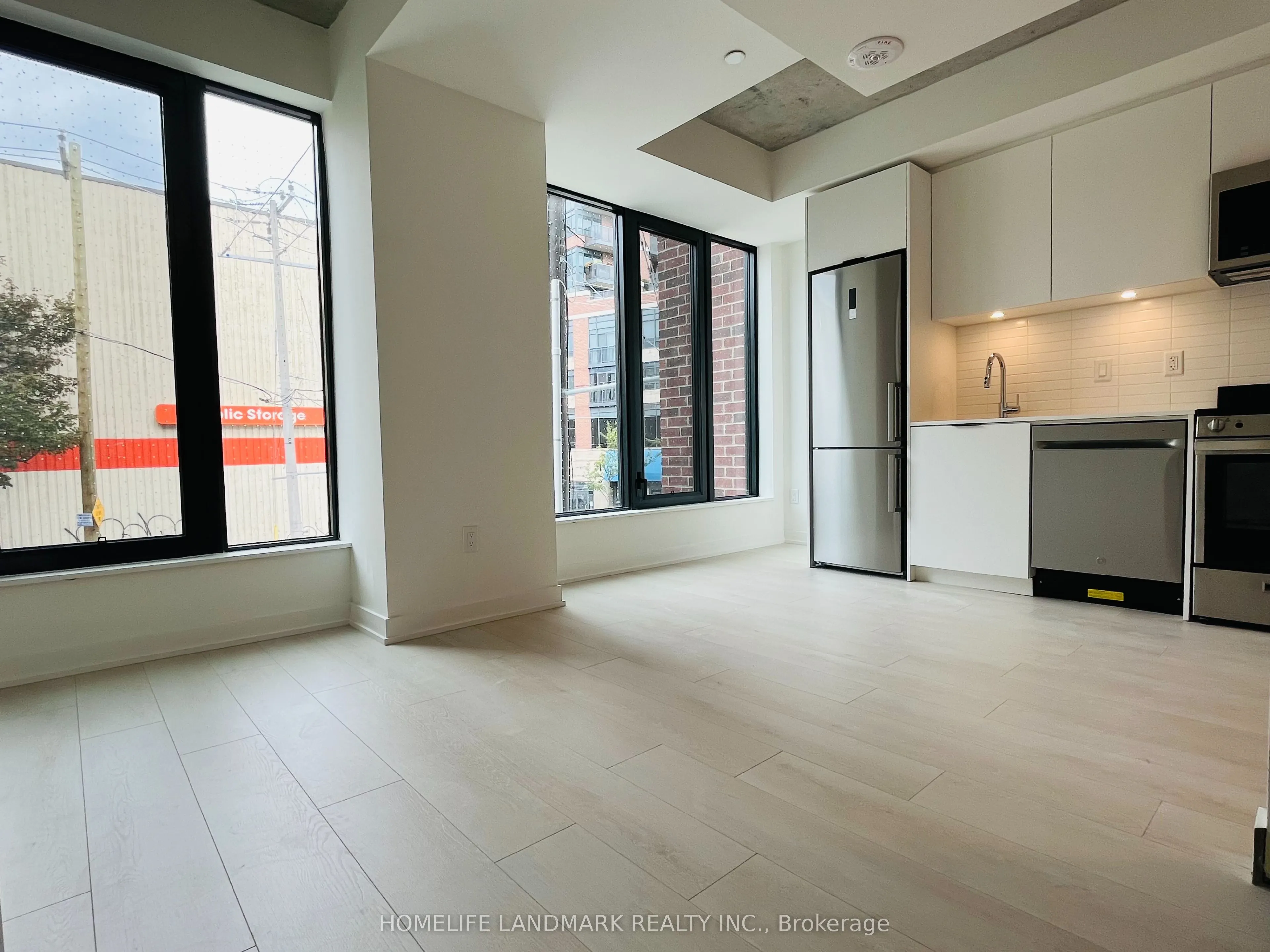 1 Vine Avenue #2 floor