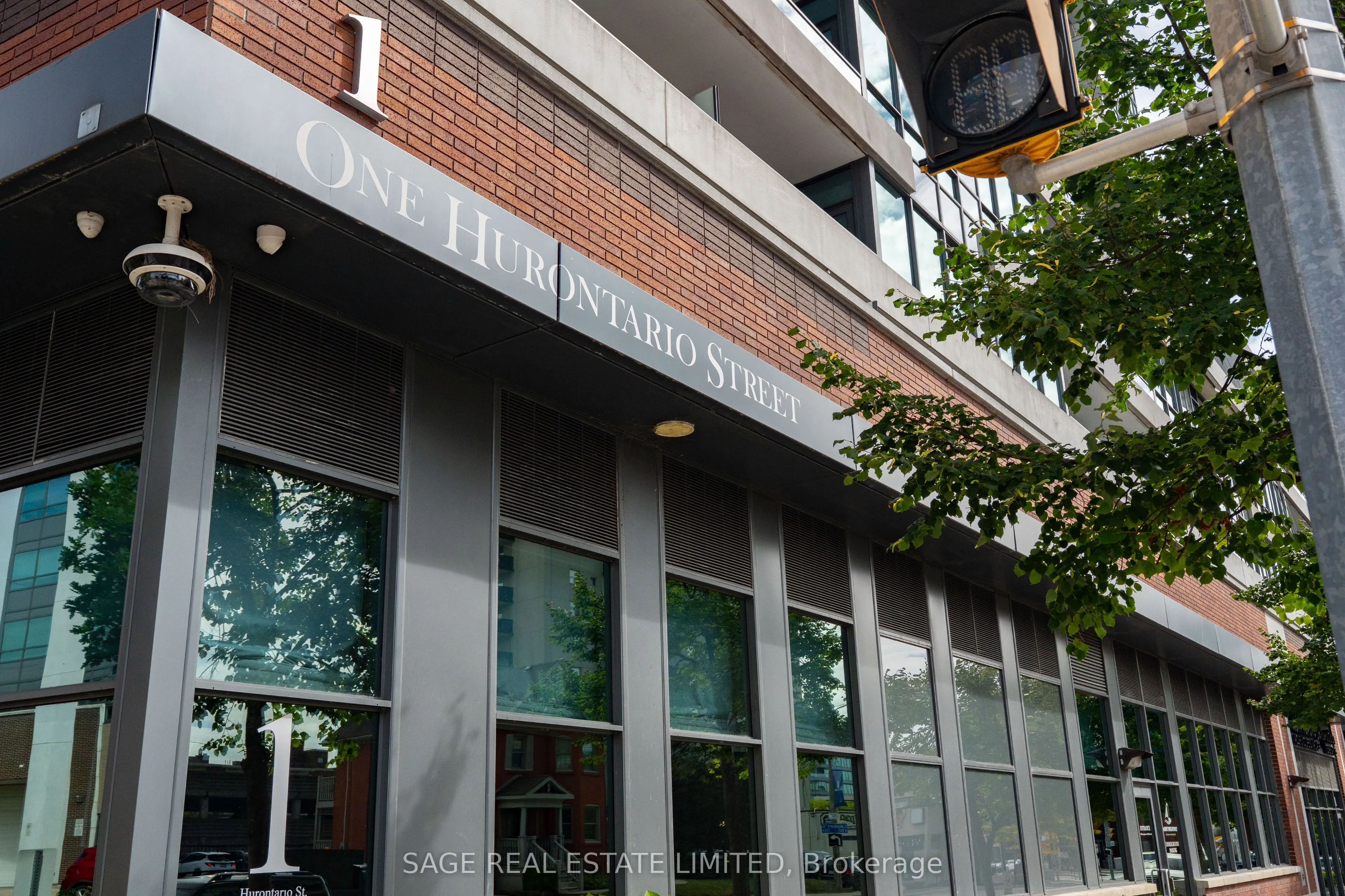 1 Hurontario Street #202