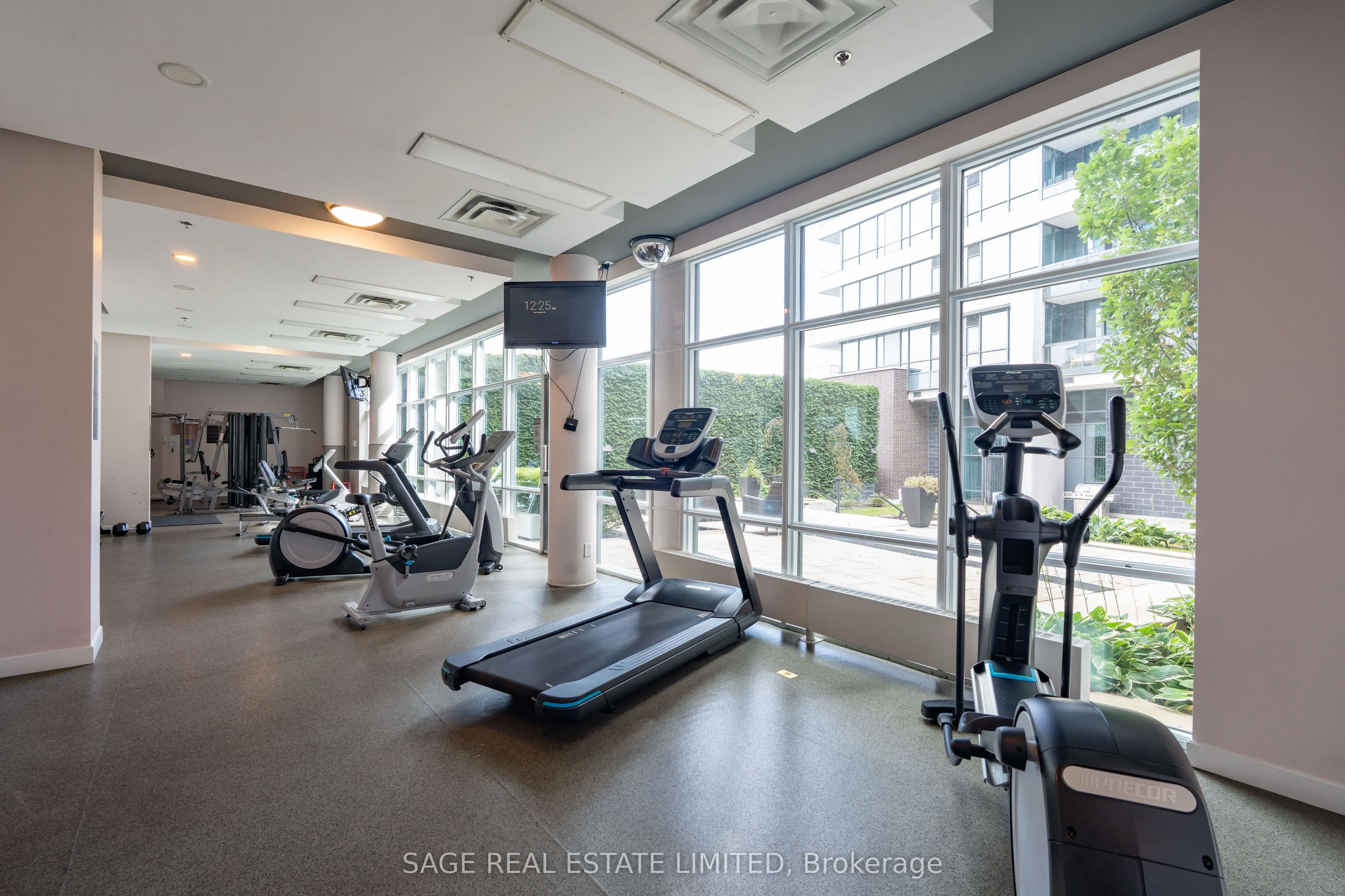 1 Hurontario Street #202