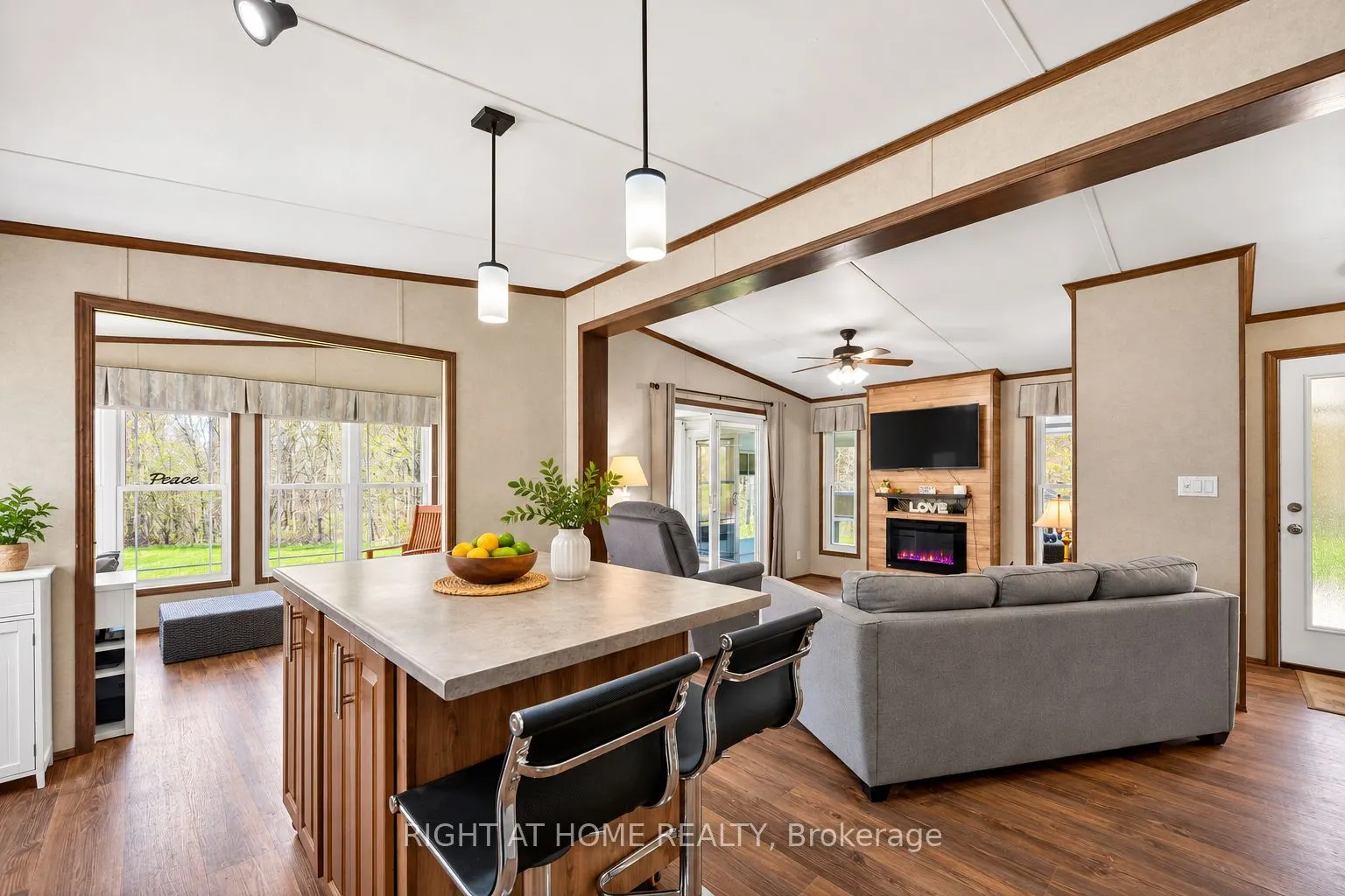 4449 Milburough Line #5 Beech Street
