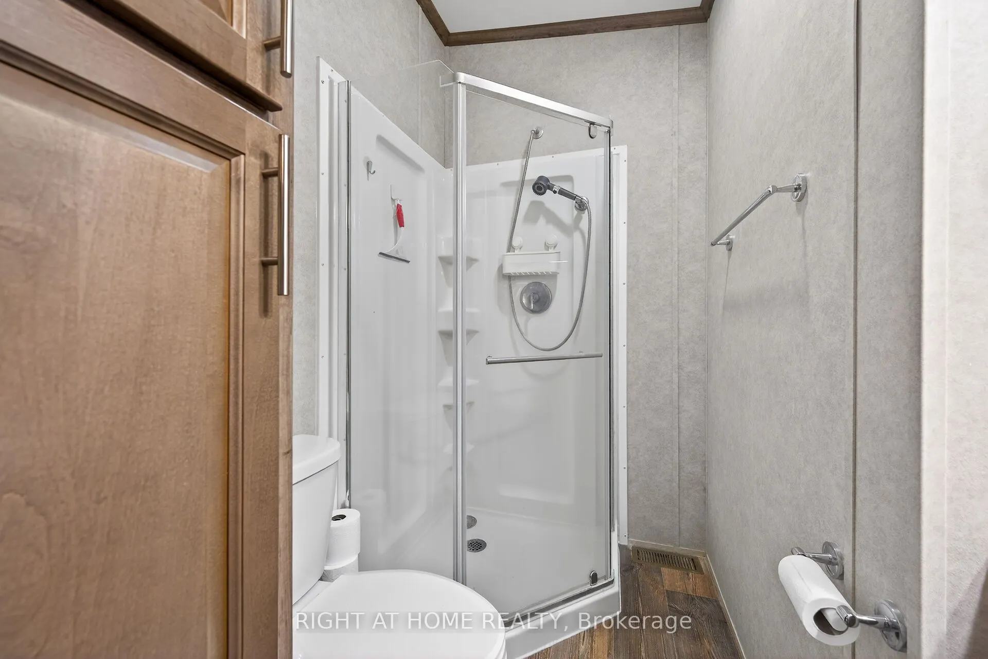 4449 Milburough Line #5 Beech Street