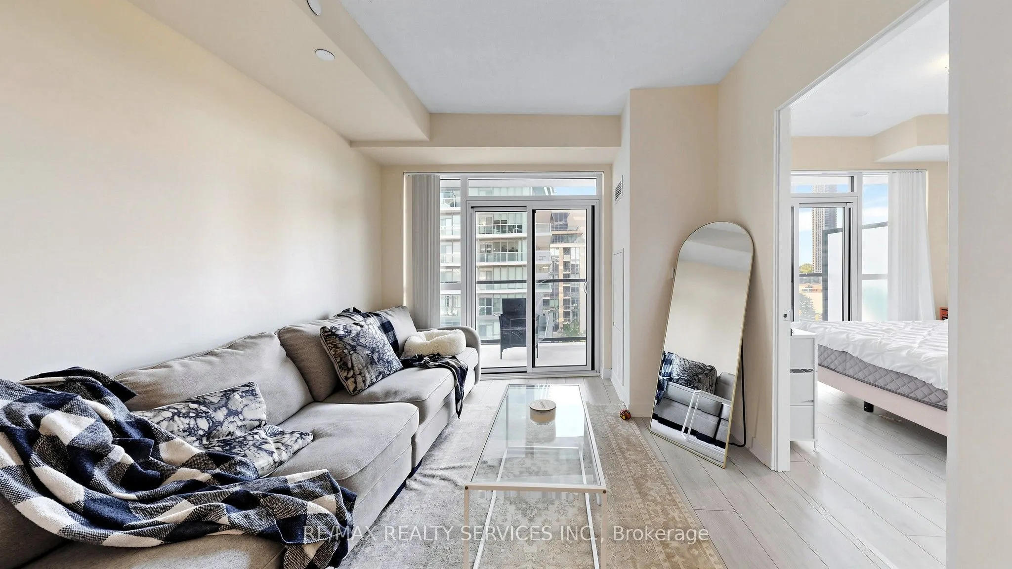 38 Annie Craig Drive #707