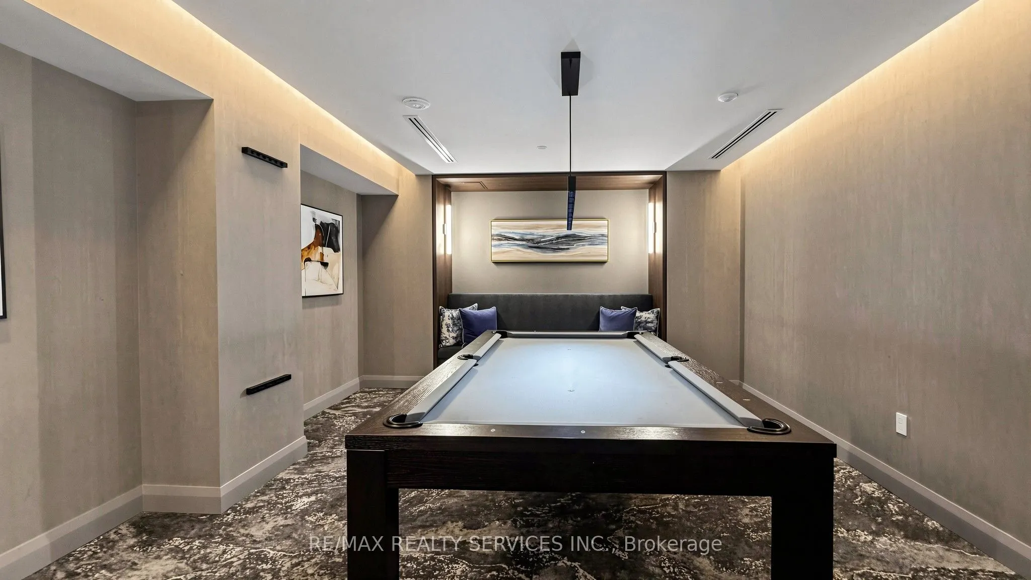 38 Annie Craig Drive #707