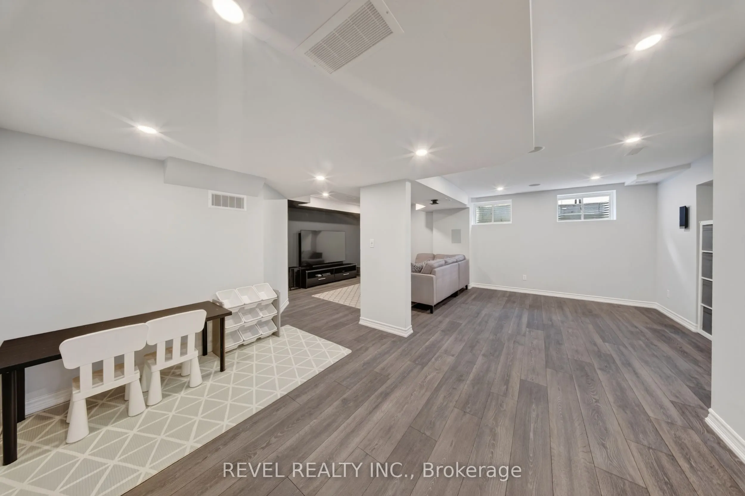455 Ramsey Place