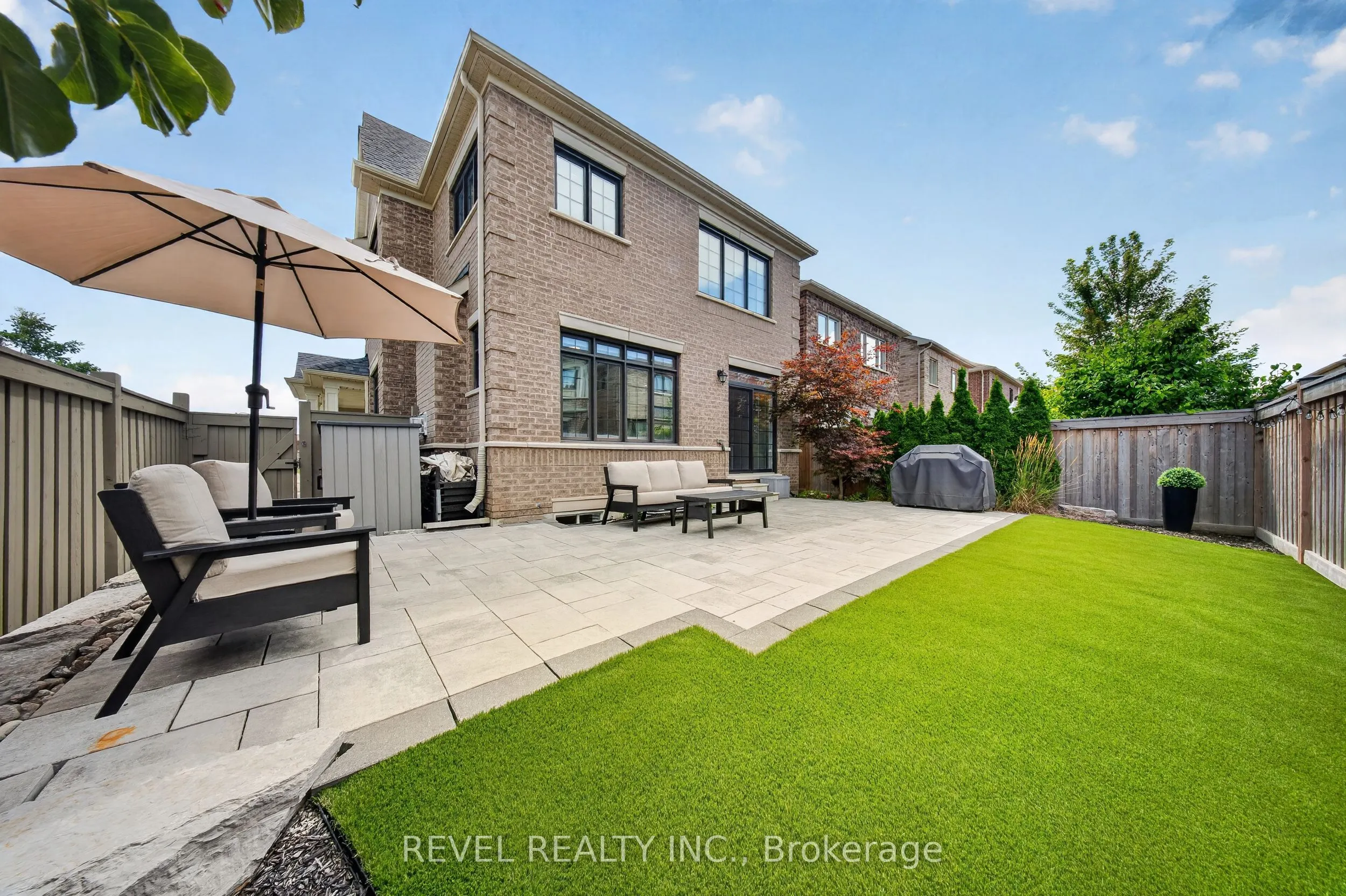 455 Ramsey Place