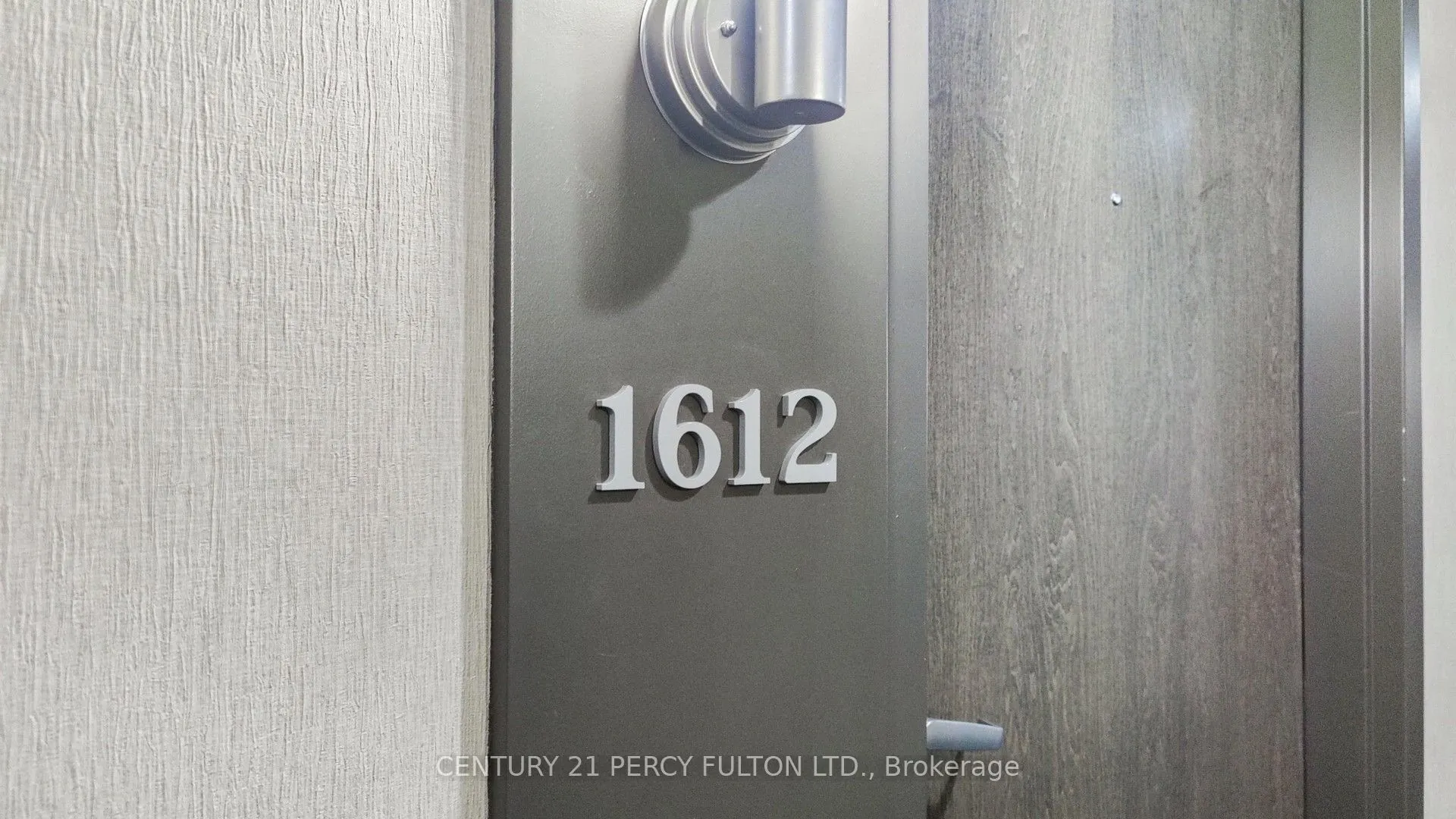 9 George Street N #1612