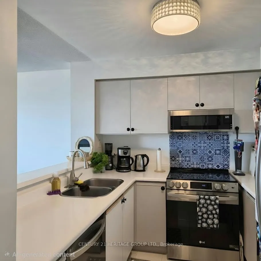 2267 Lakeshore Boulevard W #610