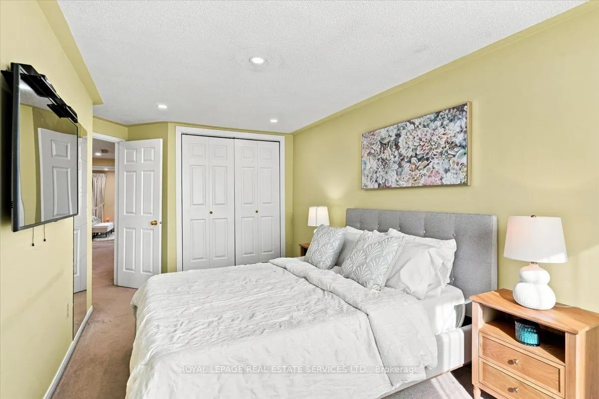 1199 LEEWOOD Drive