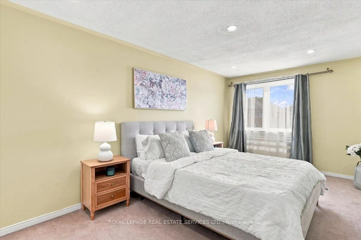 1199 LEEWOOD Drive