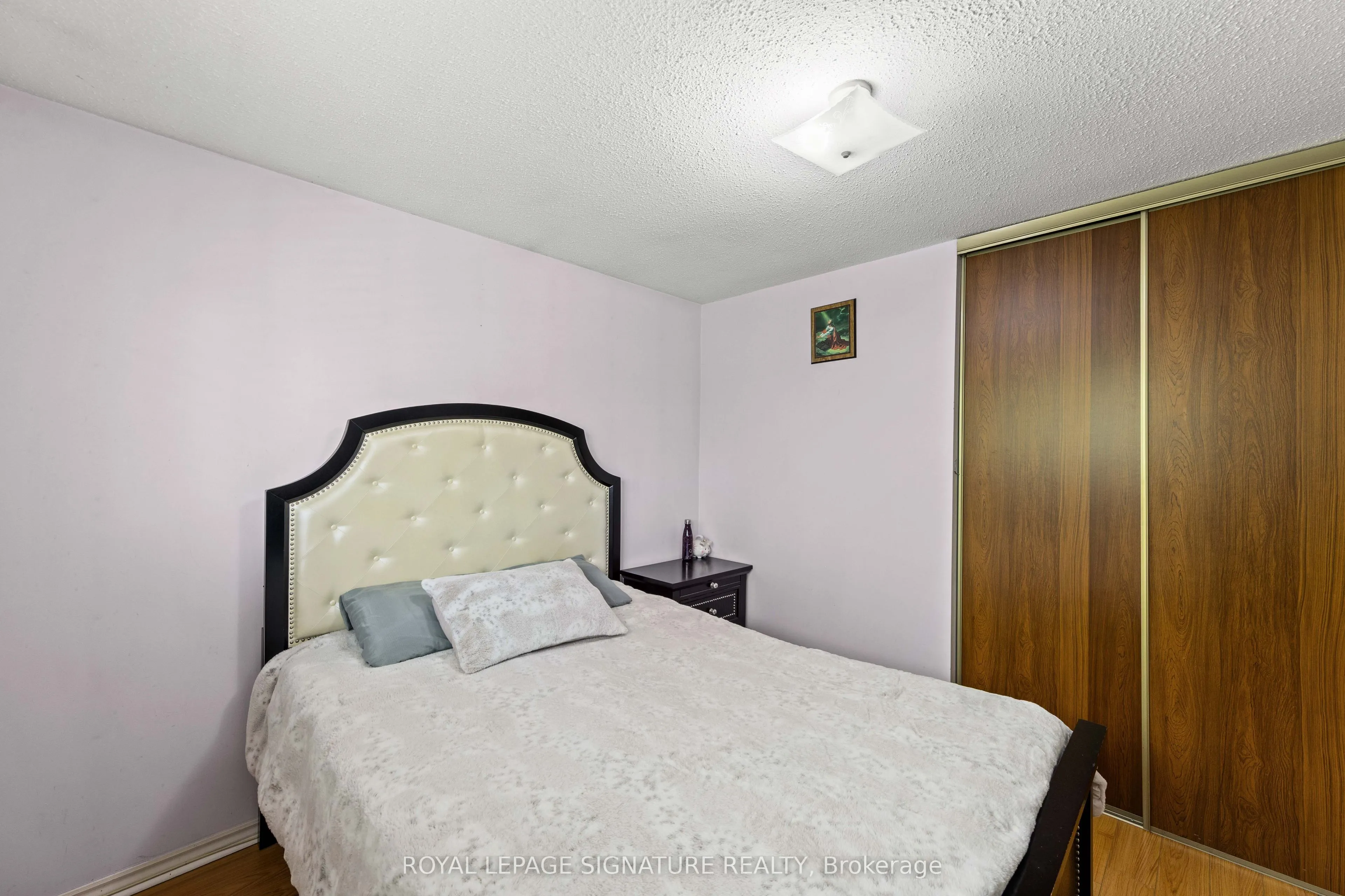112 Kingswood Drive