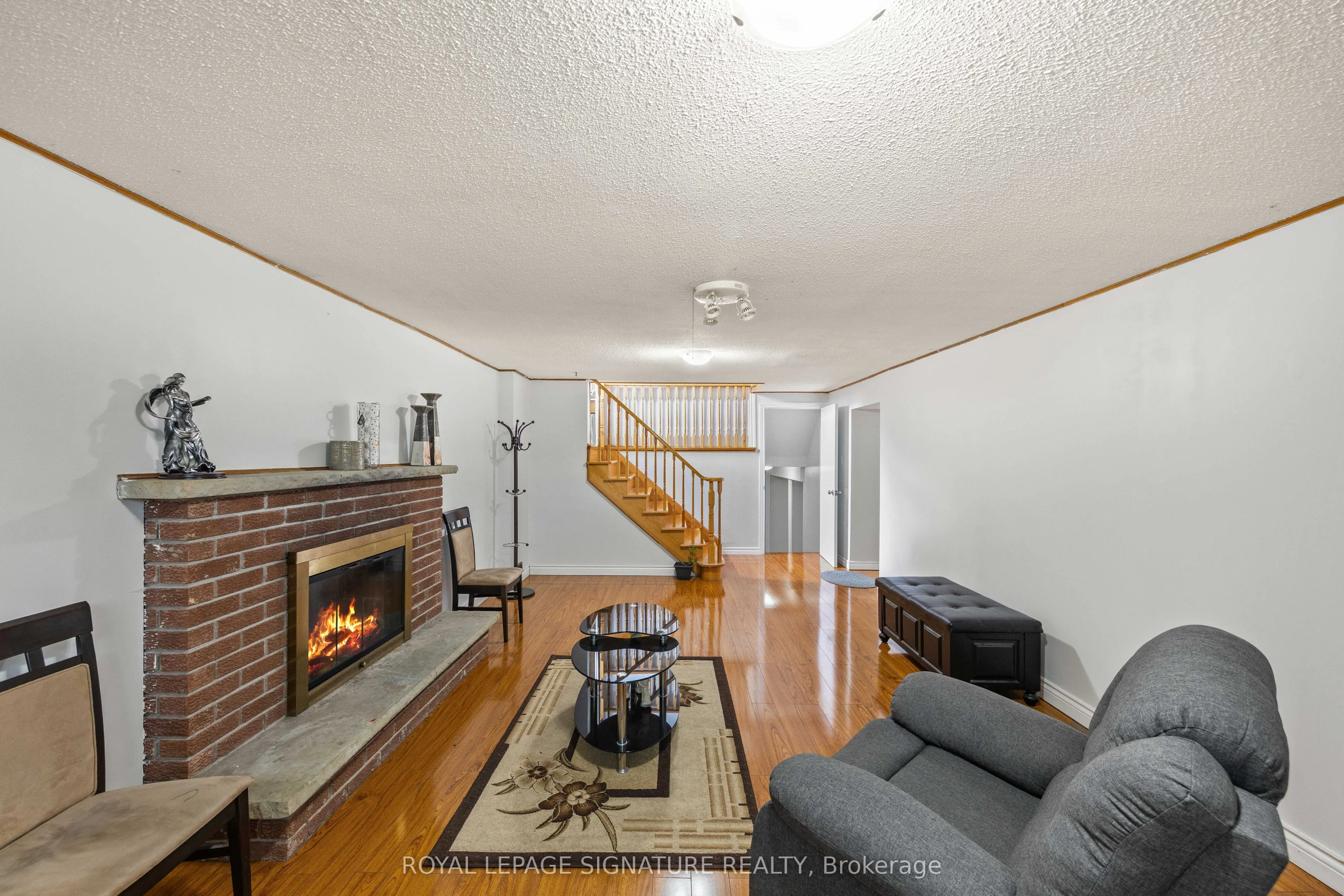 112 Kingswood Drive