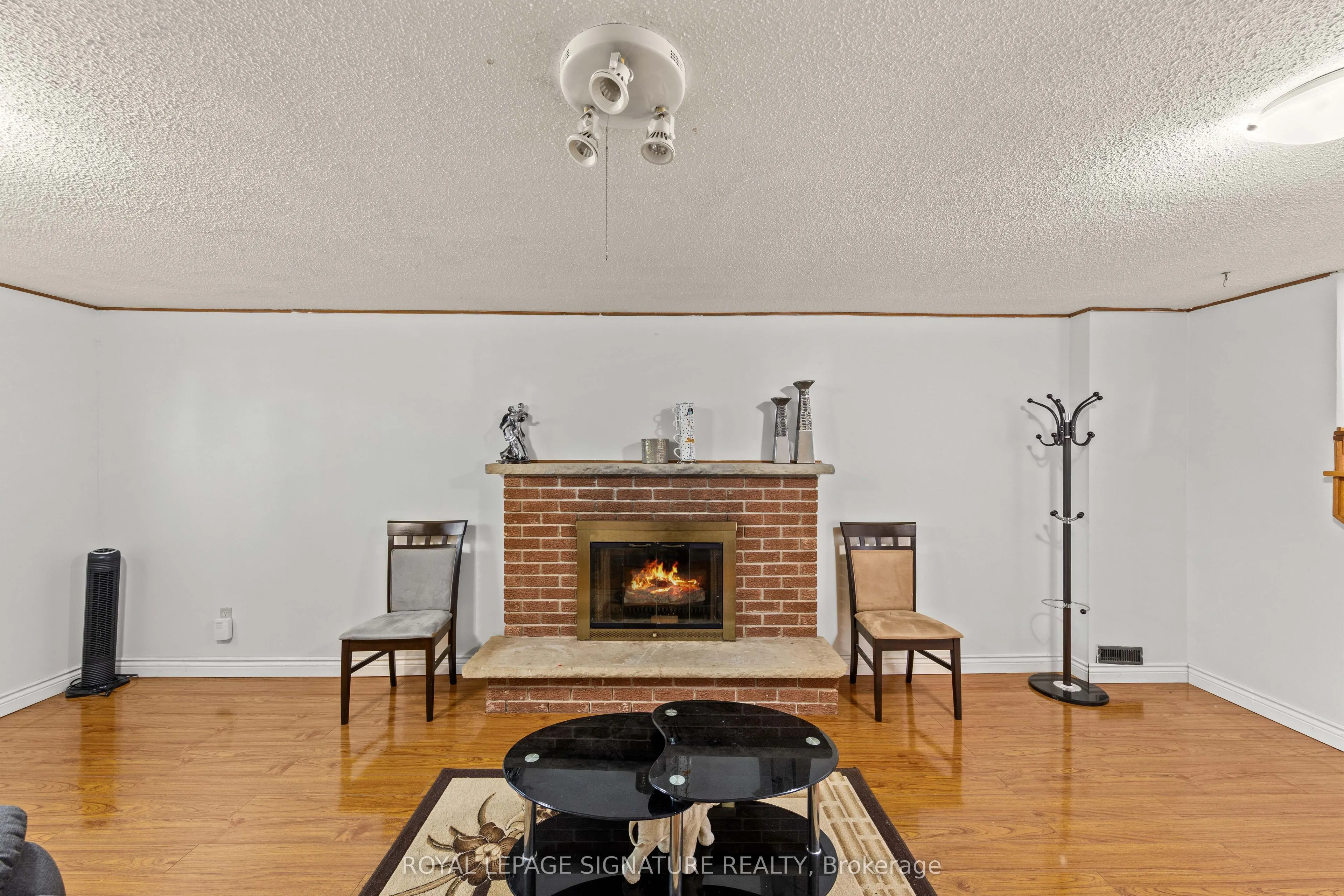 112 Kingswood Drive