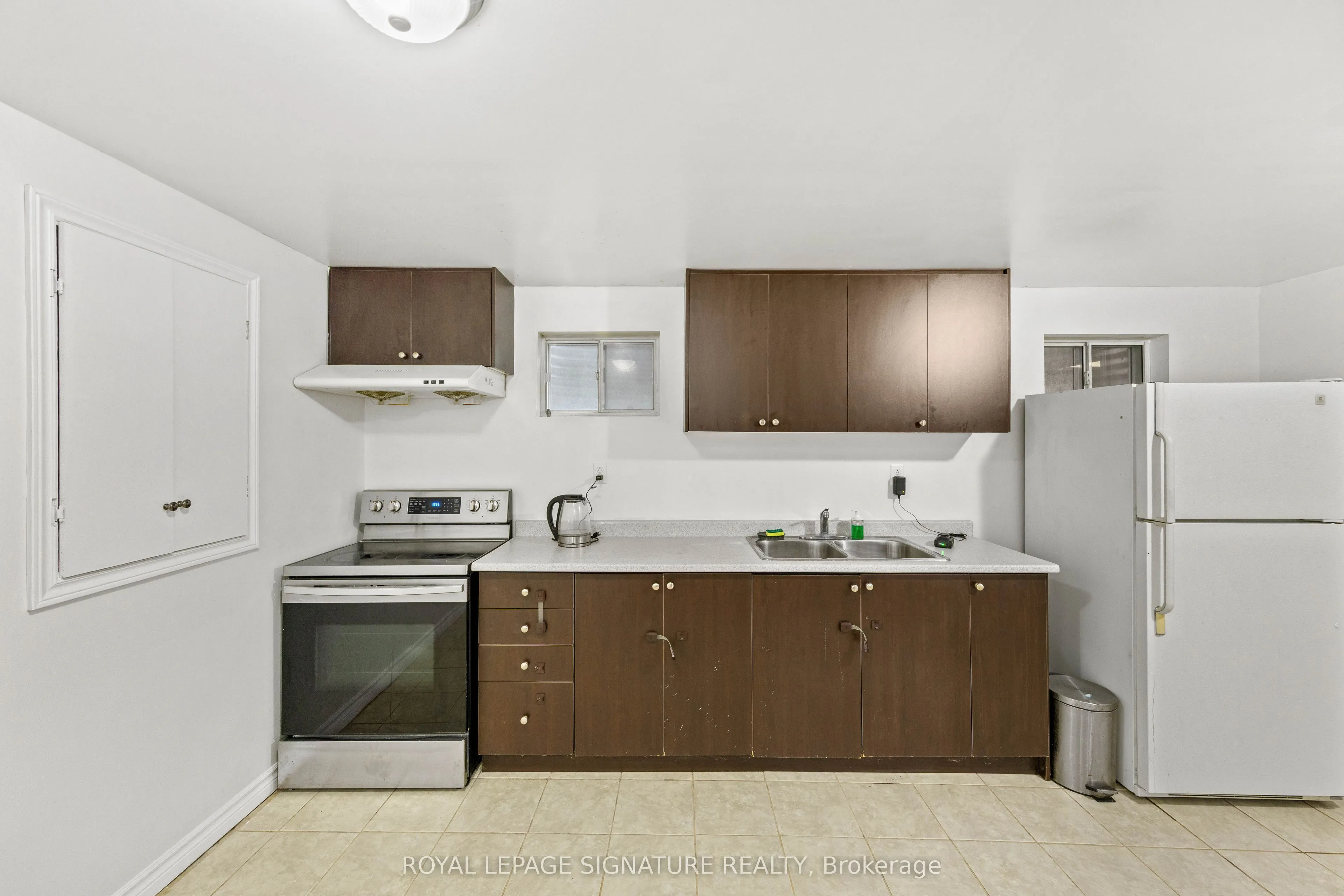 112 Kingswood Drive