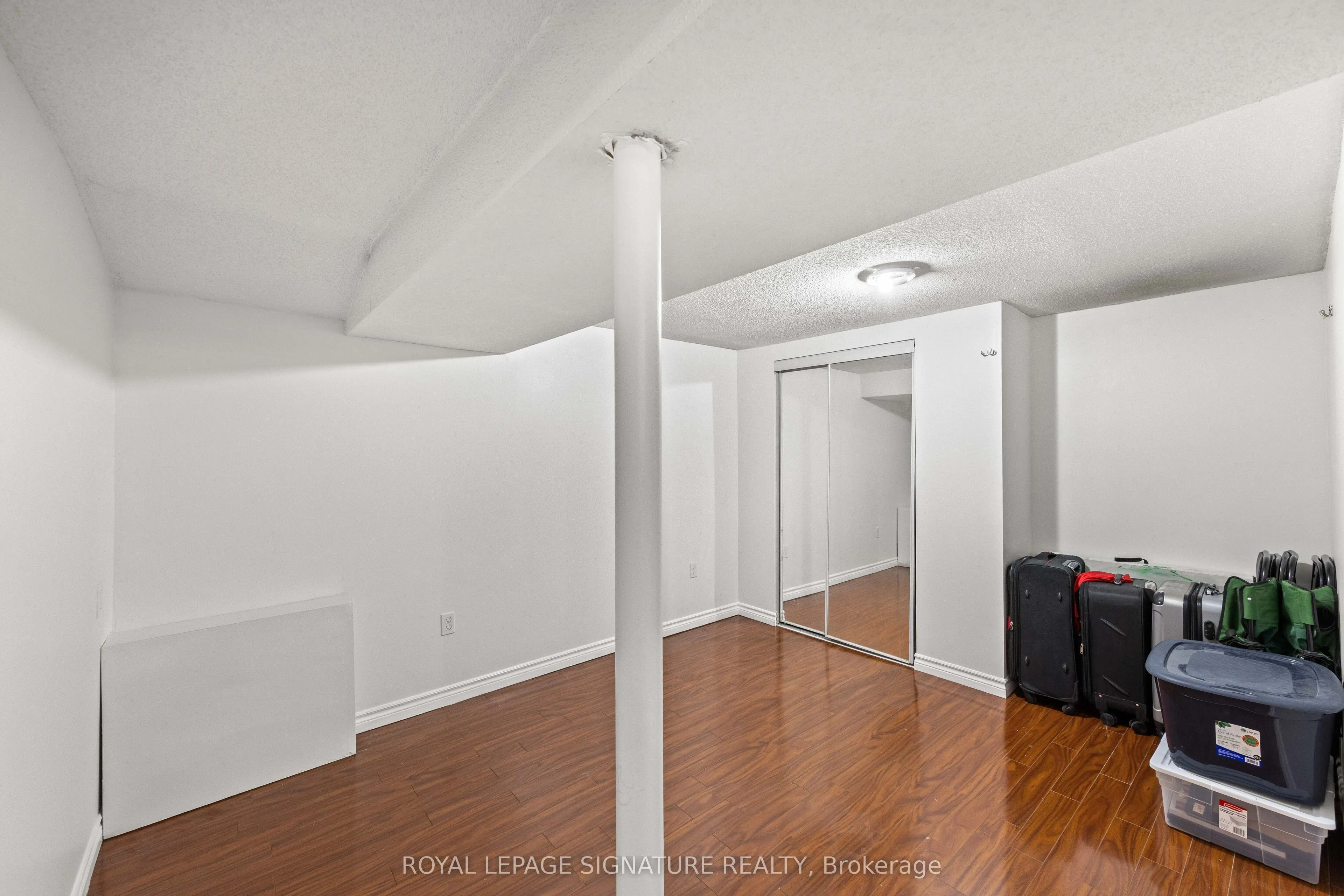 112 Kingswood Drive