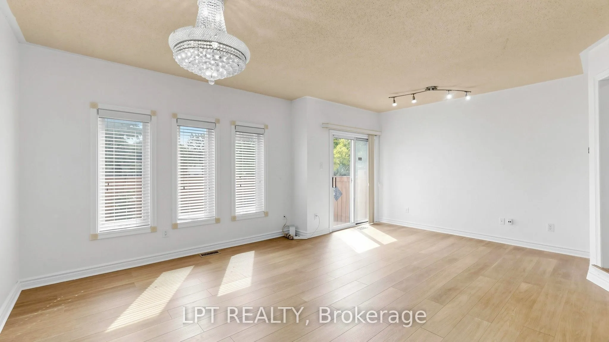 81 Shady Pine Circle