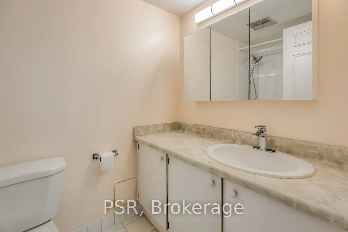 3695 Kaneff Crescent #612