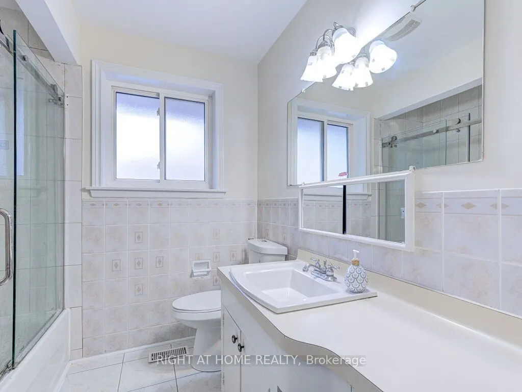 341 Rathburn Road