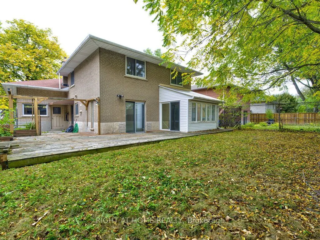 341 Rathburn Road