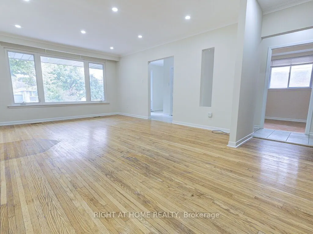 341 Rathburn Road