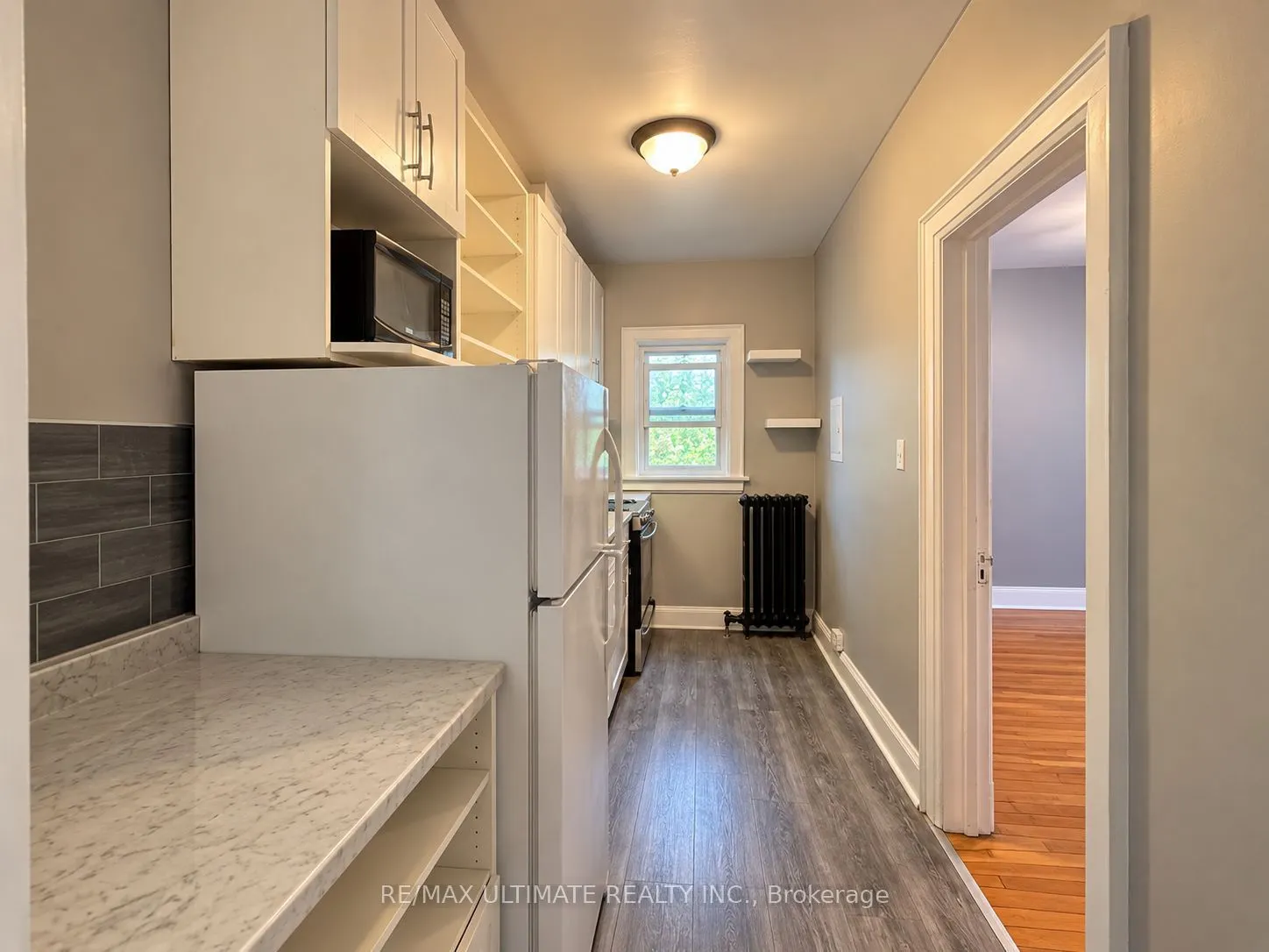 2857 LAKE SHORE Boulevard W