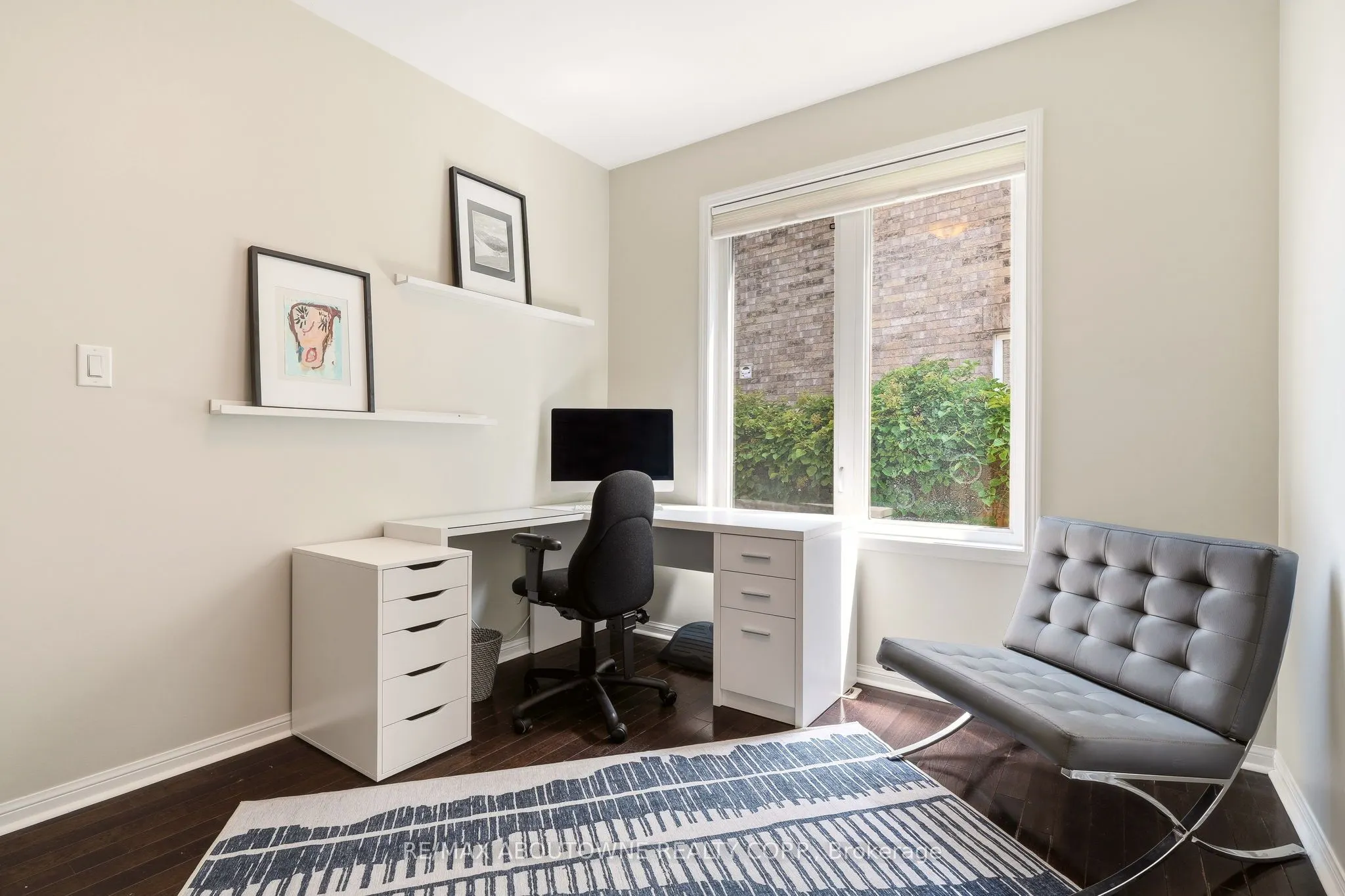 536 Cusick Circle