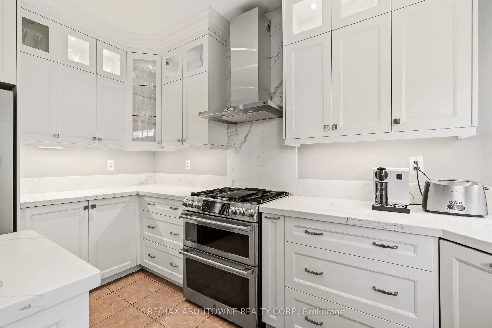 536 Cusick Circle