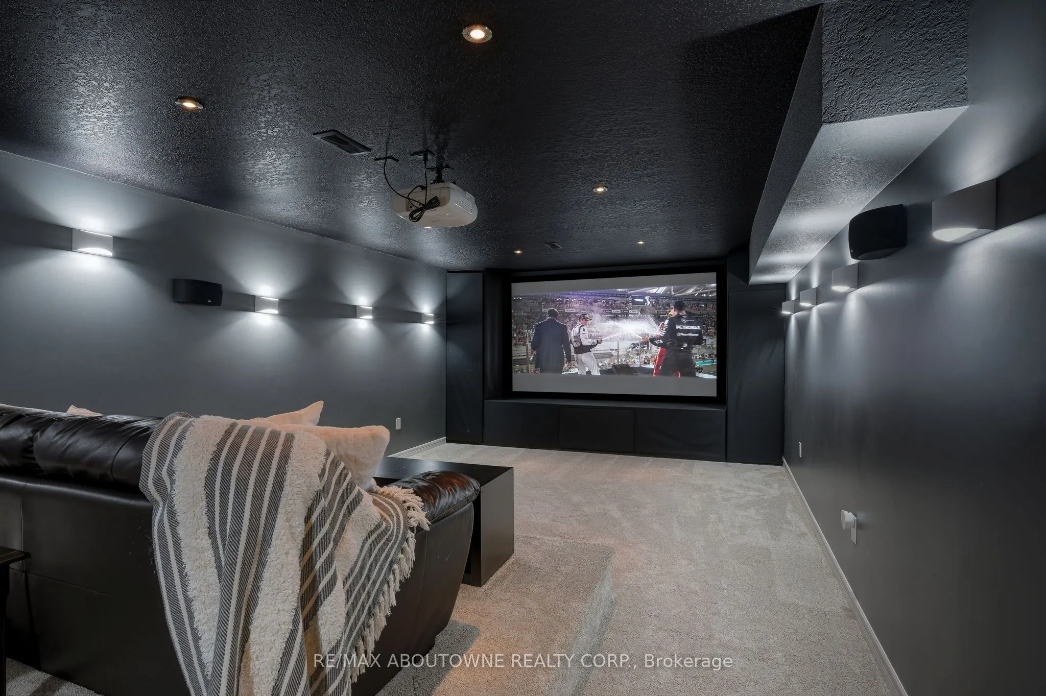 536 Cusick Circle
