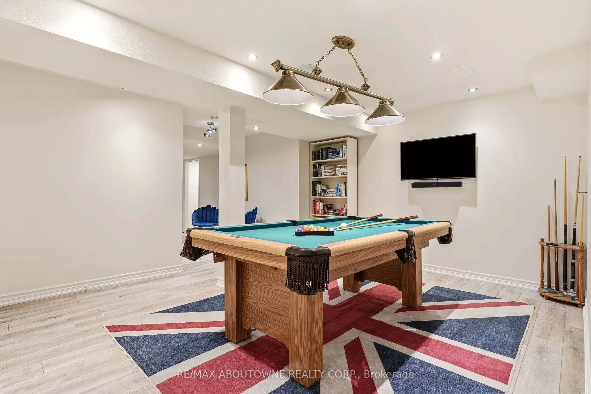 536 Cusick Circle
