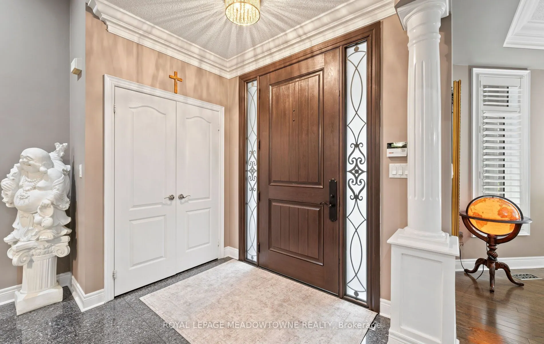 5 McNutt Street