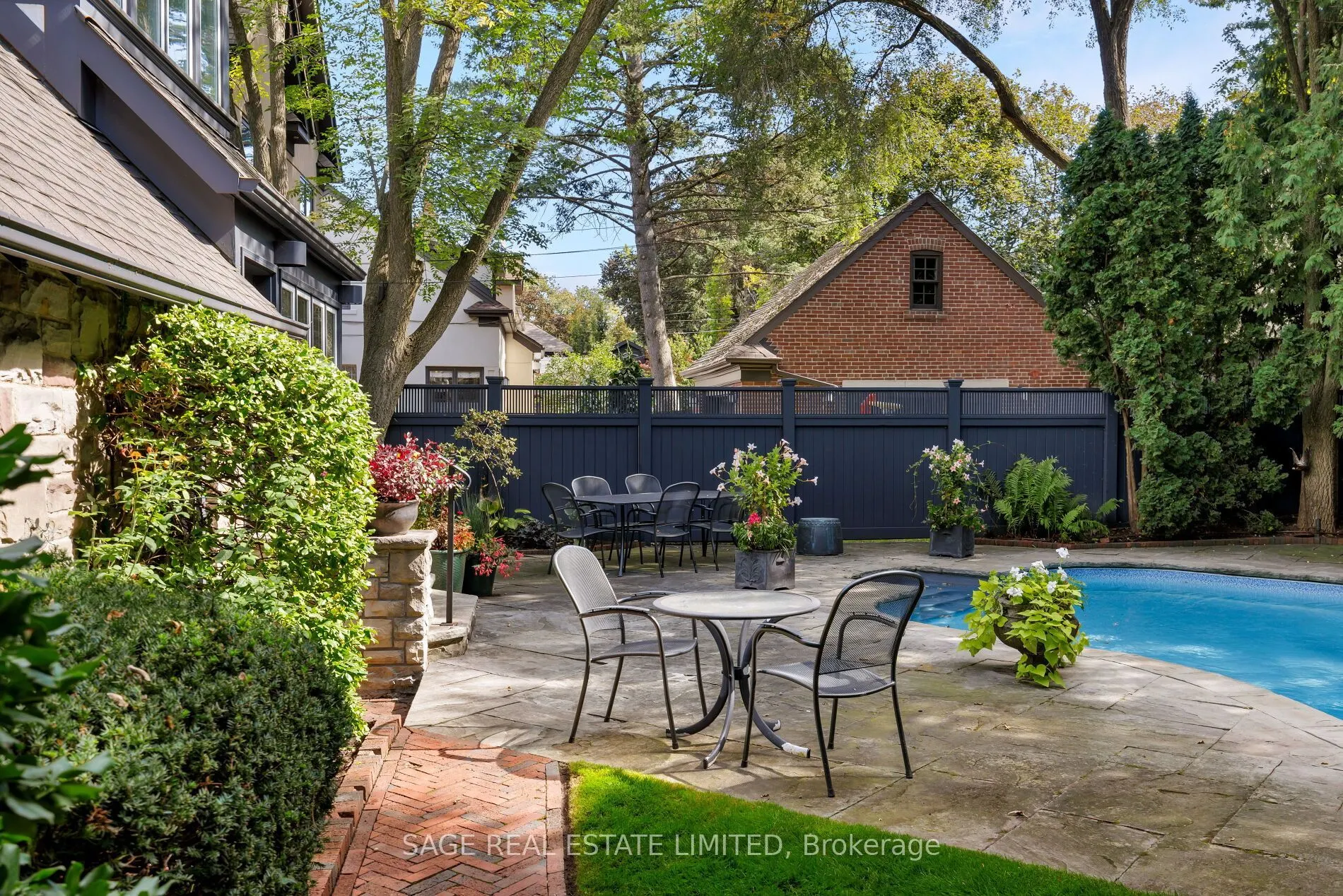 51 King Georges Road