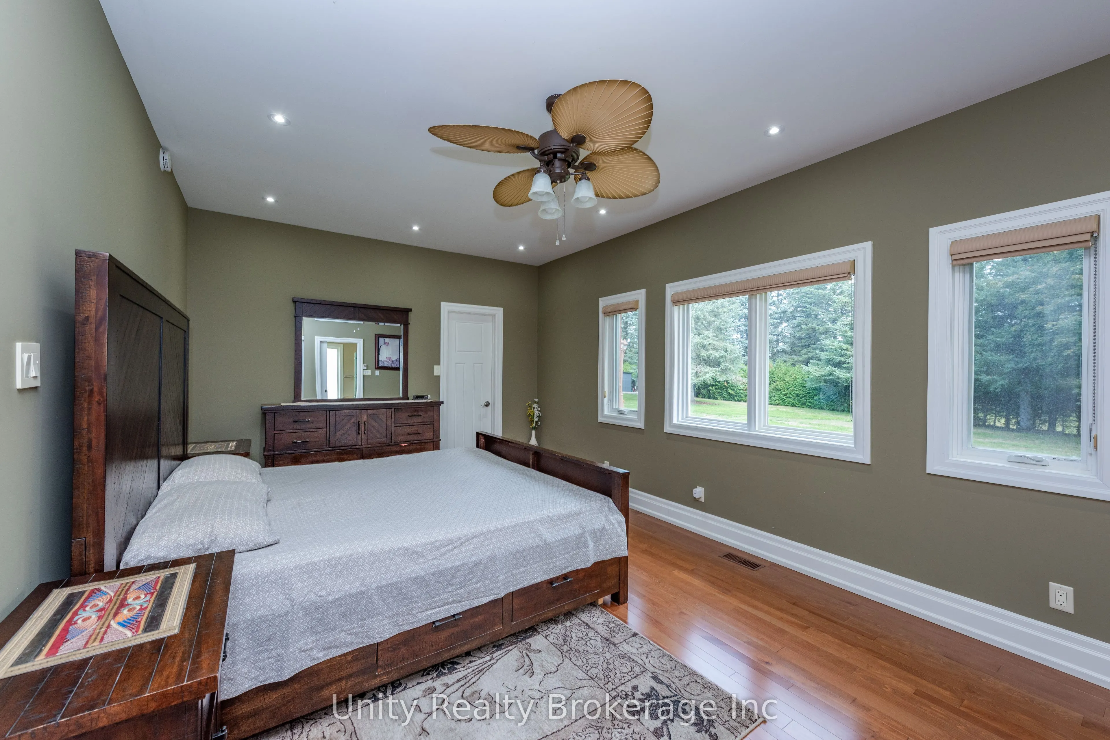 7 Golfdale Court
