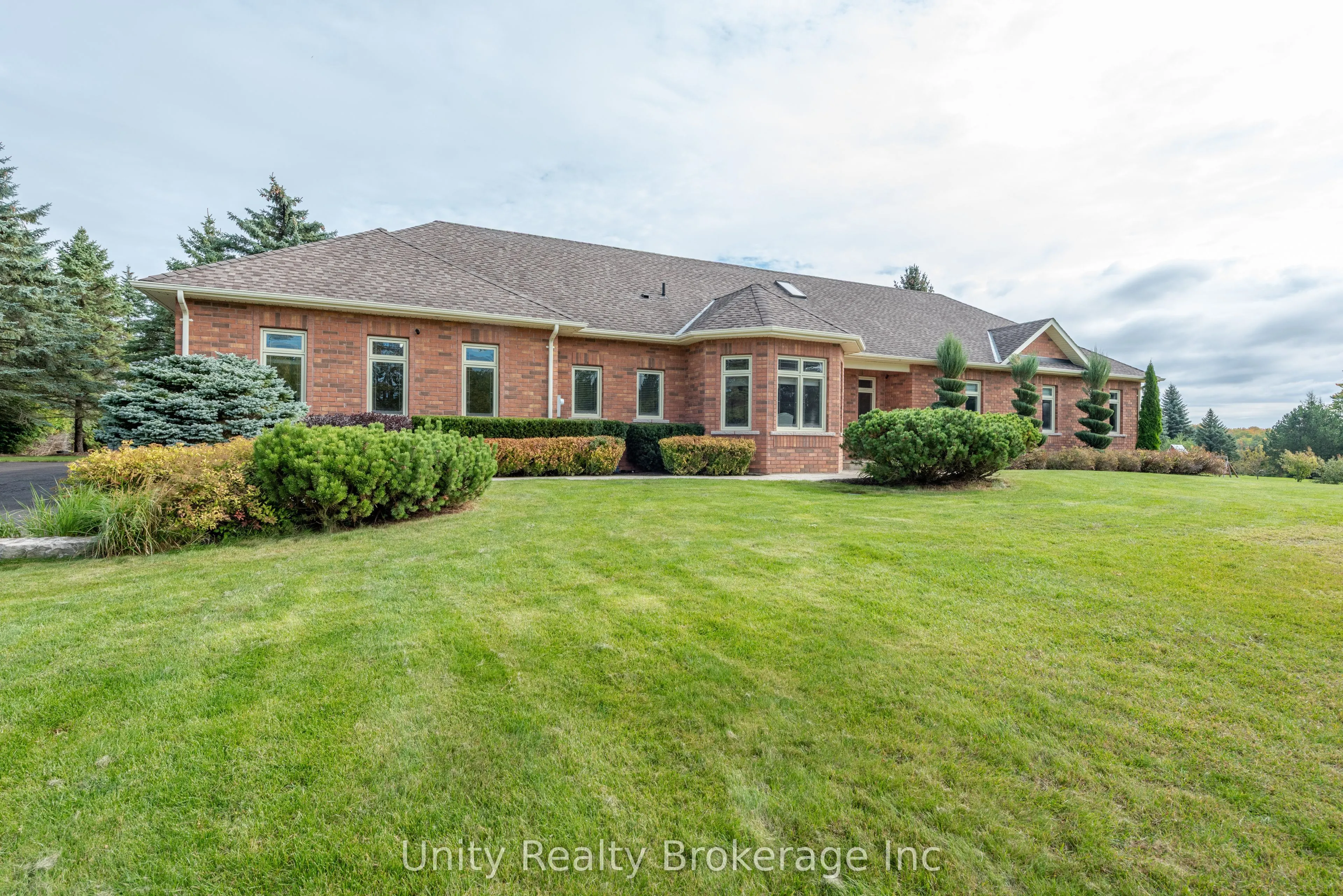 7 Golfdale Court