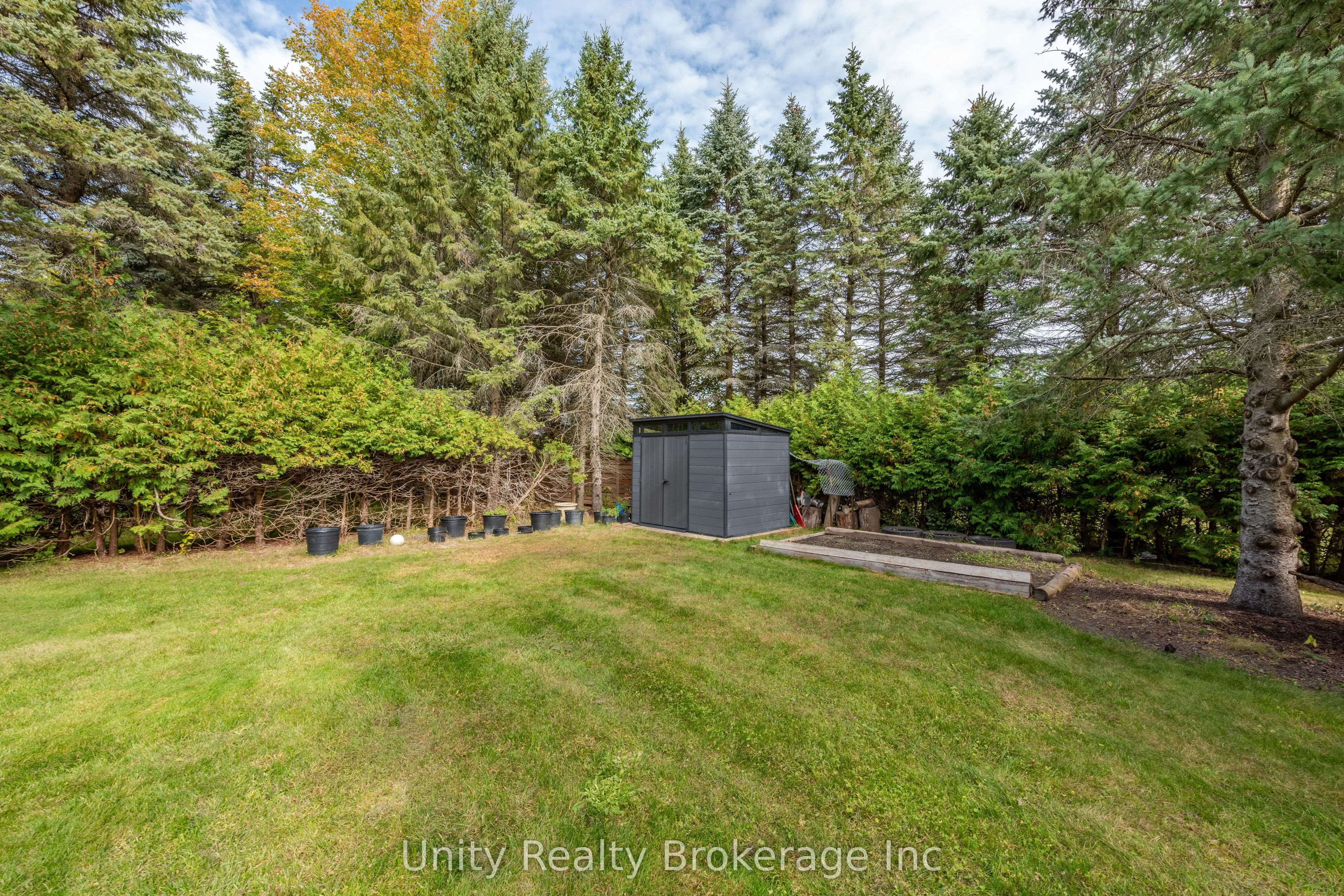 7 Golfdale Court