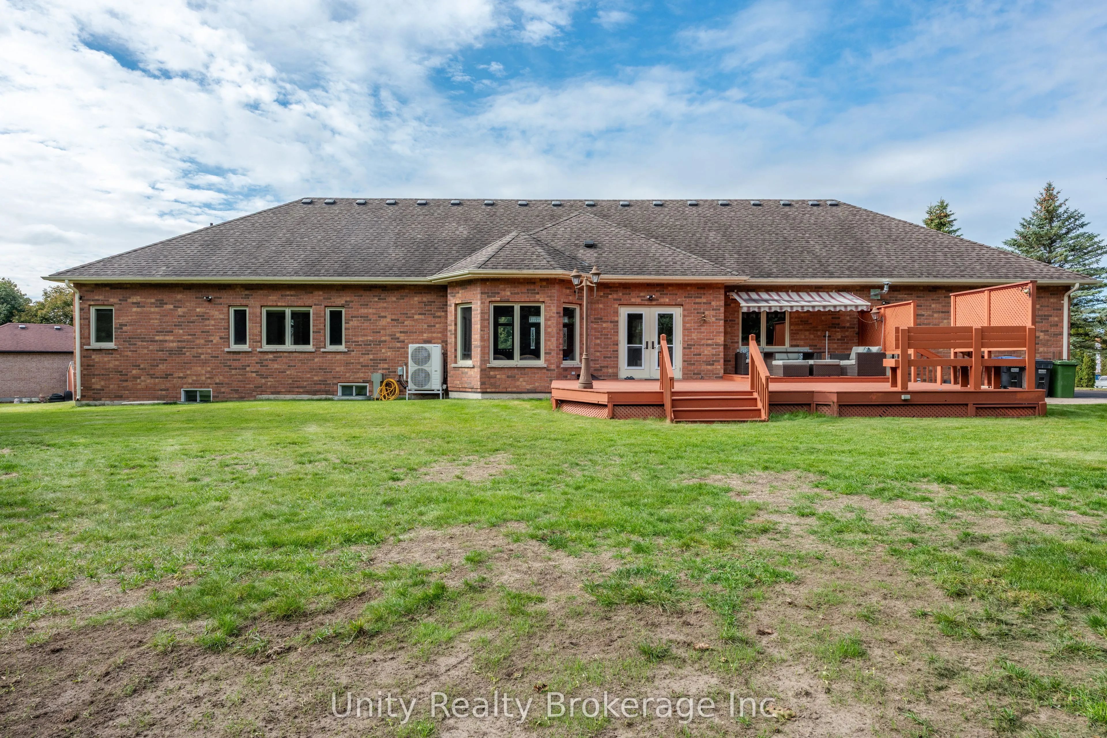 7 Golfdale Court