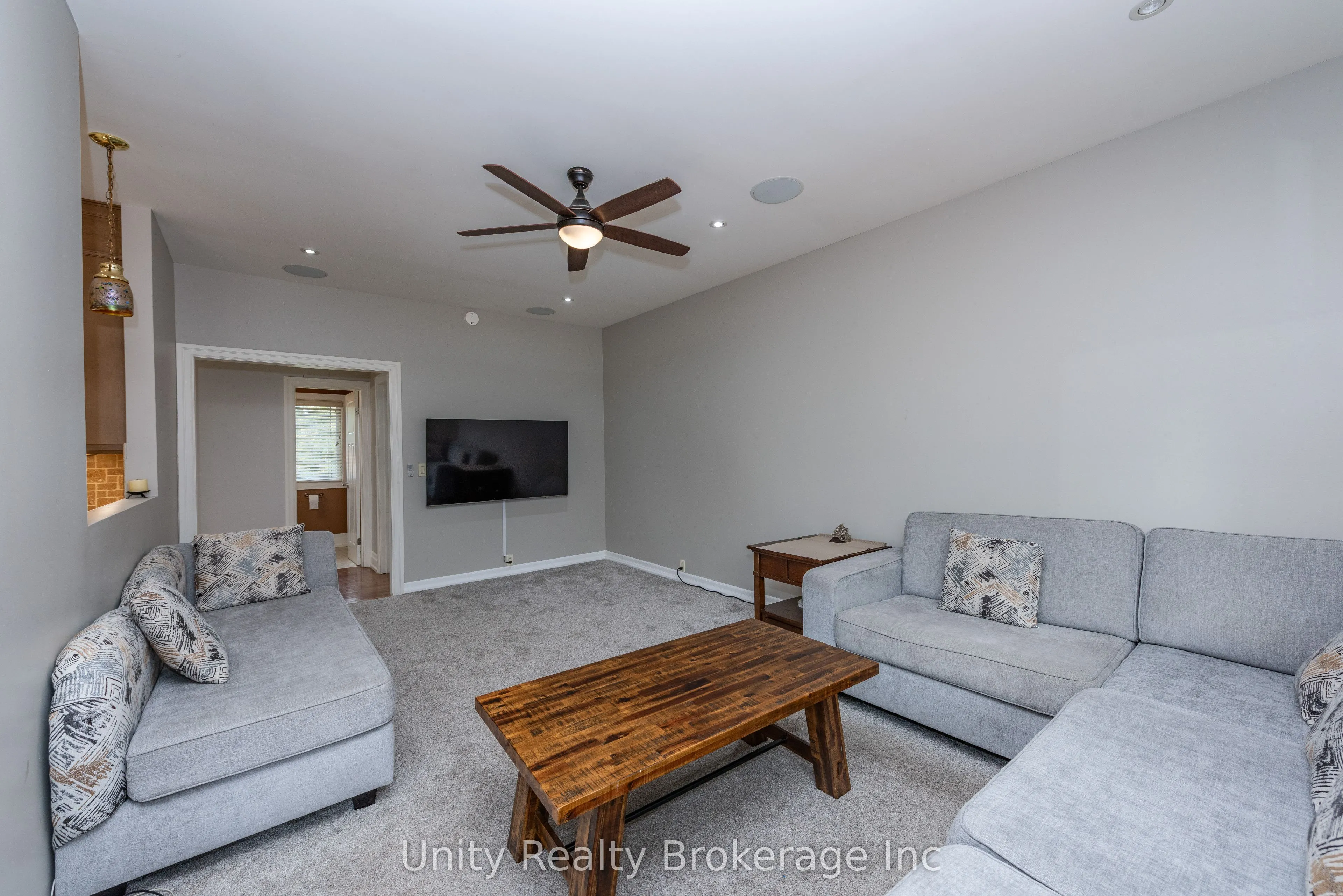 7 Golfdale Court