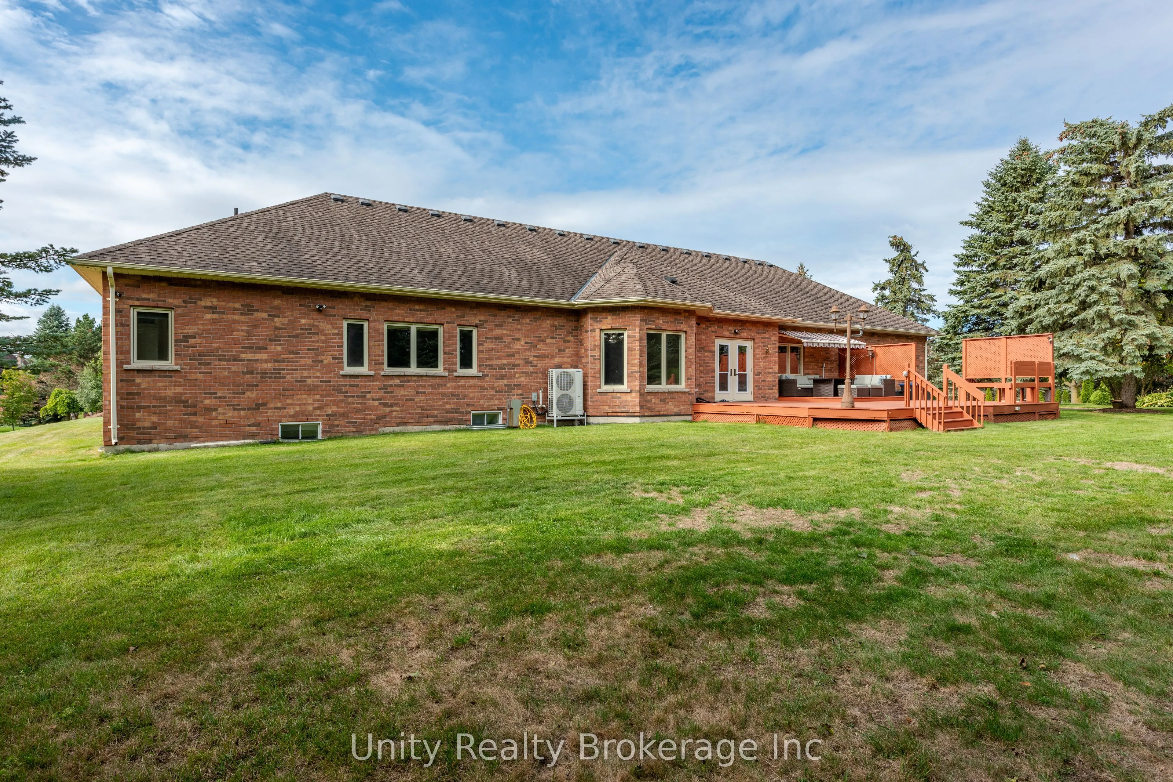 7 Golfdale Court