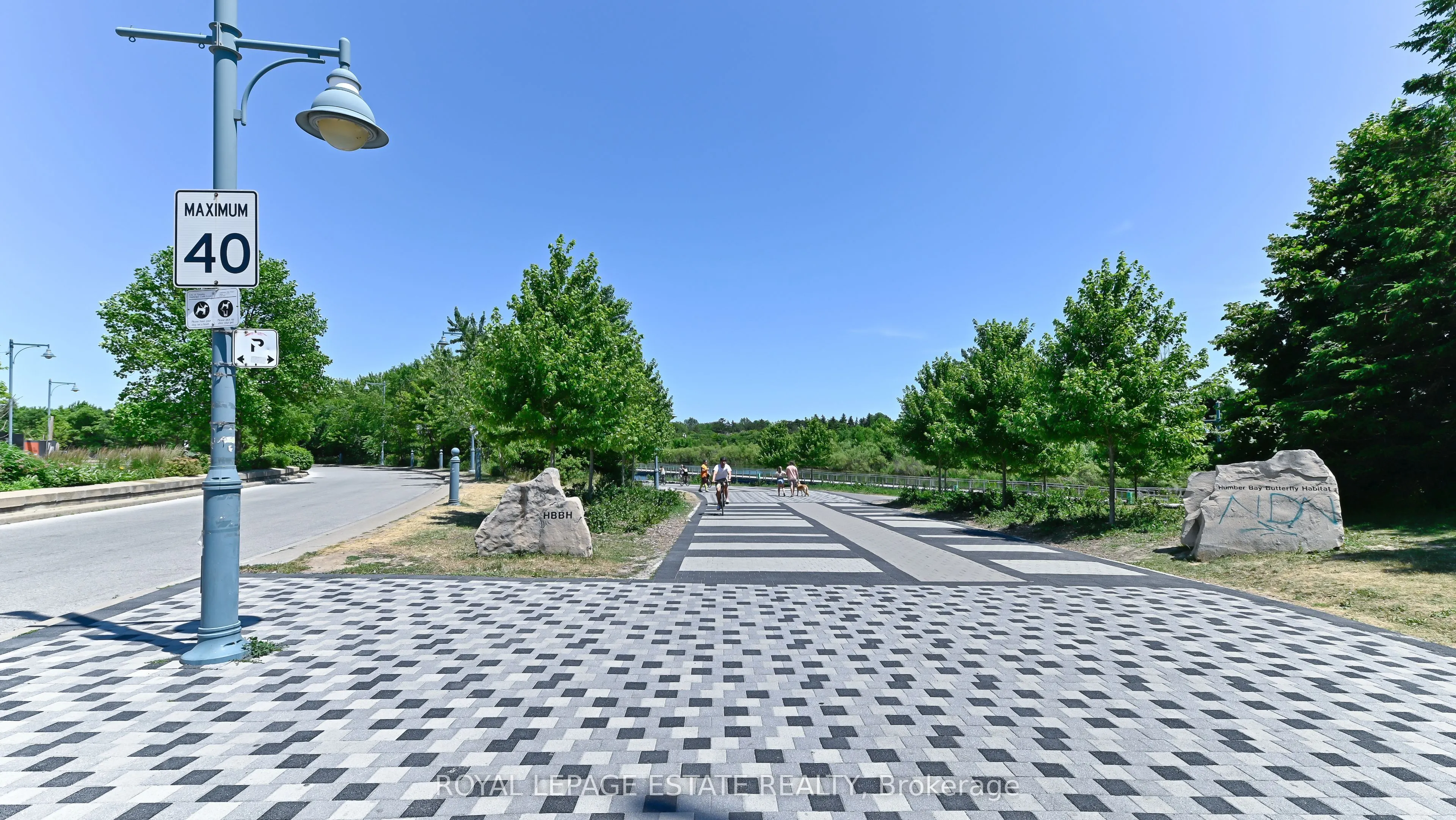 33 Shore Breeze Drive #2901