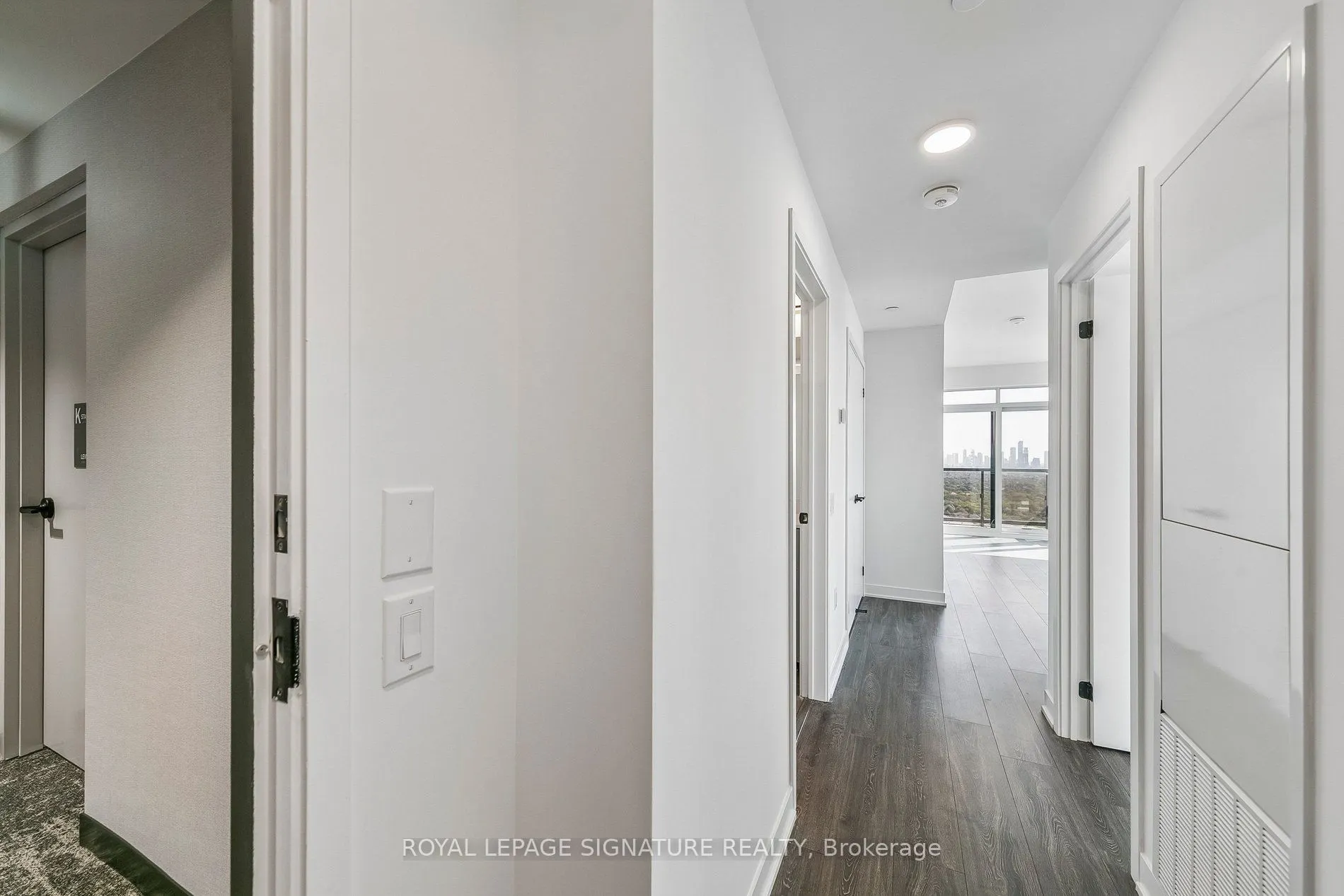 2495 Eglinton Avenue W #2503