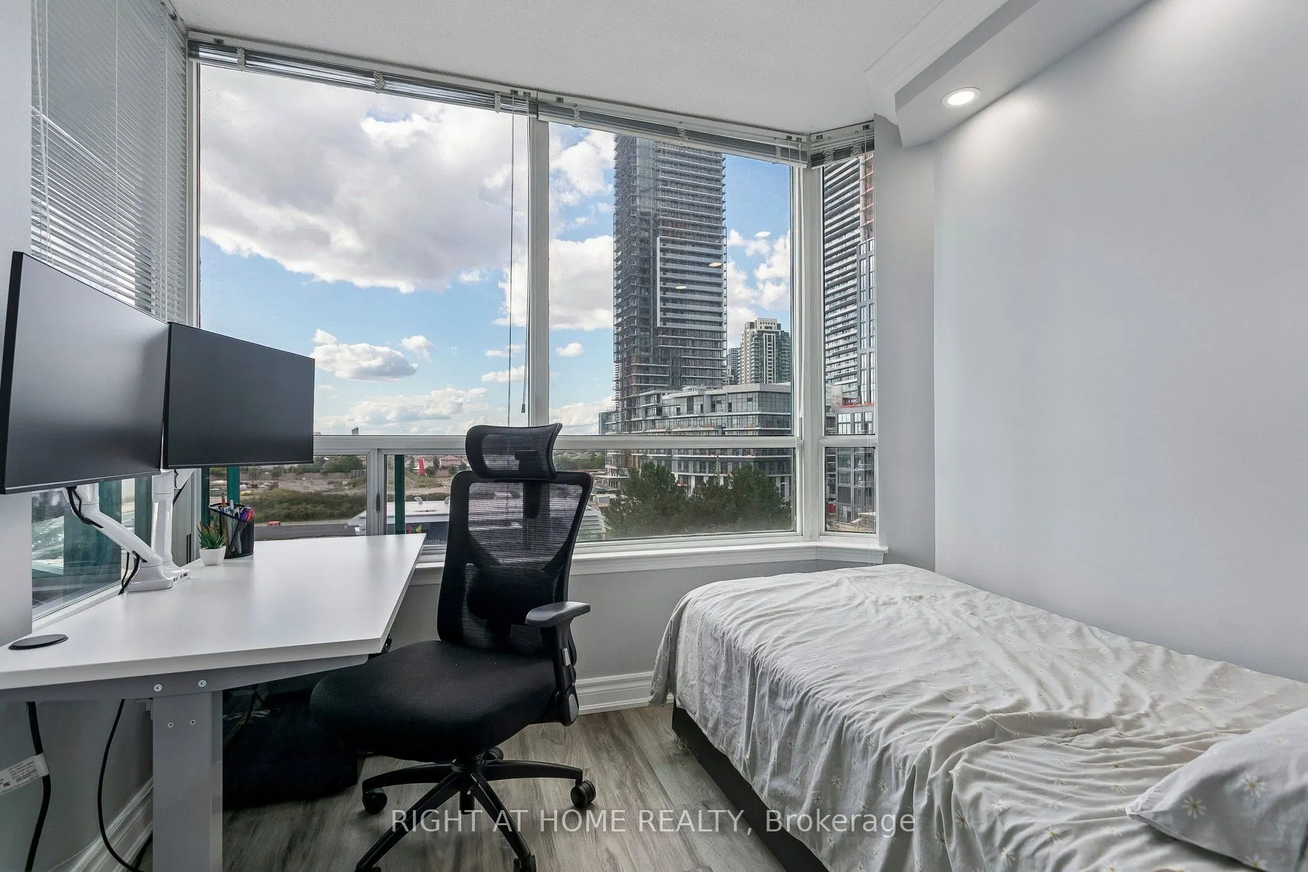 550 Webb Drive #612