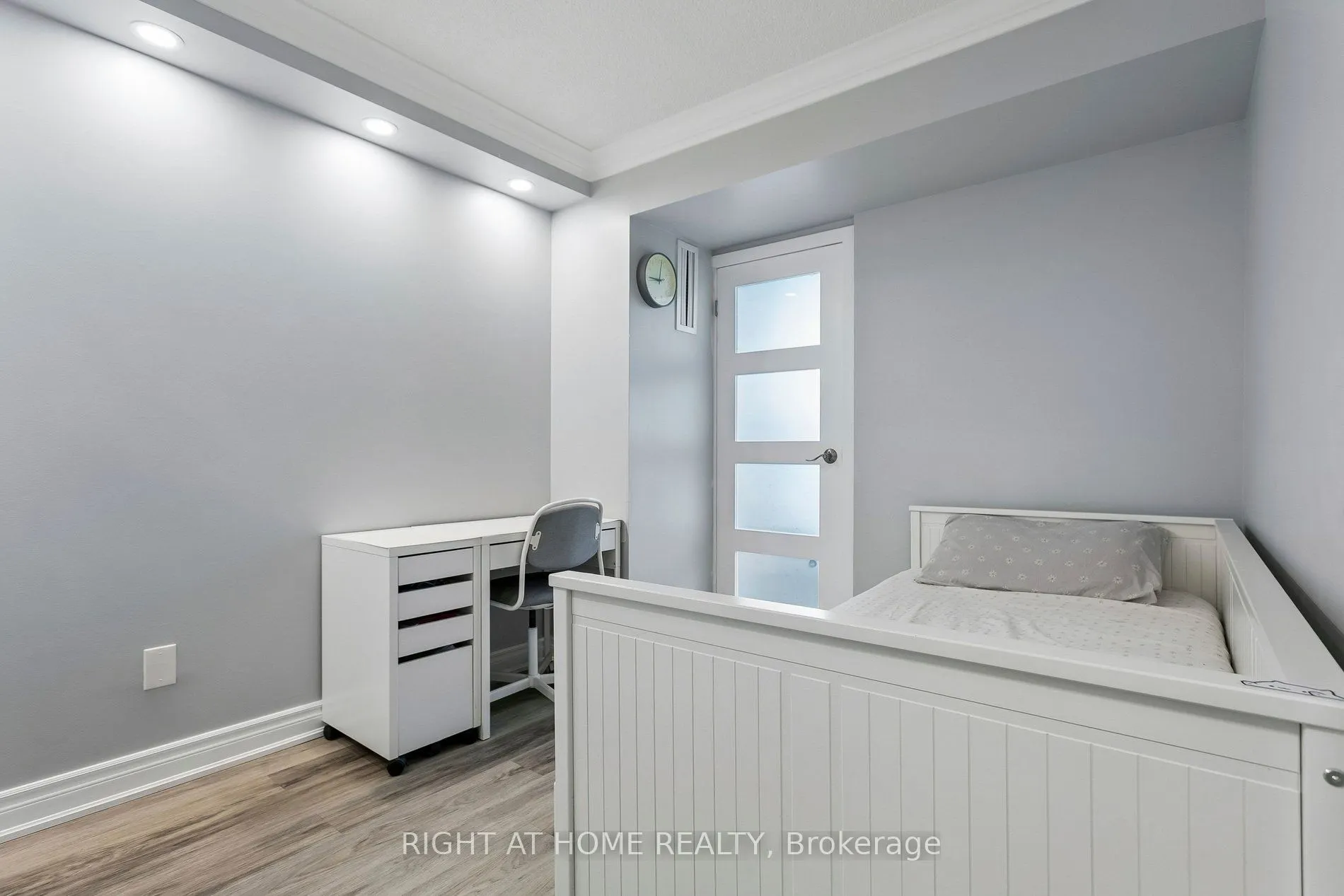 550 Webb Drive #612