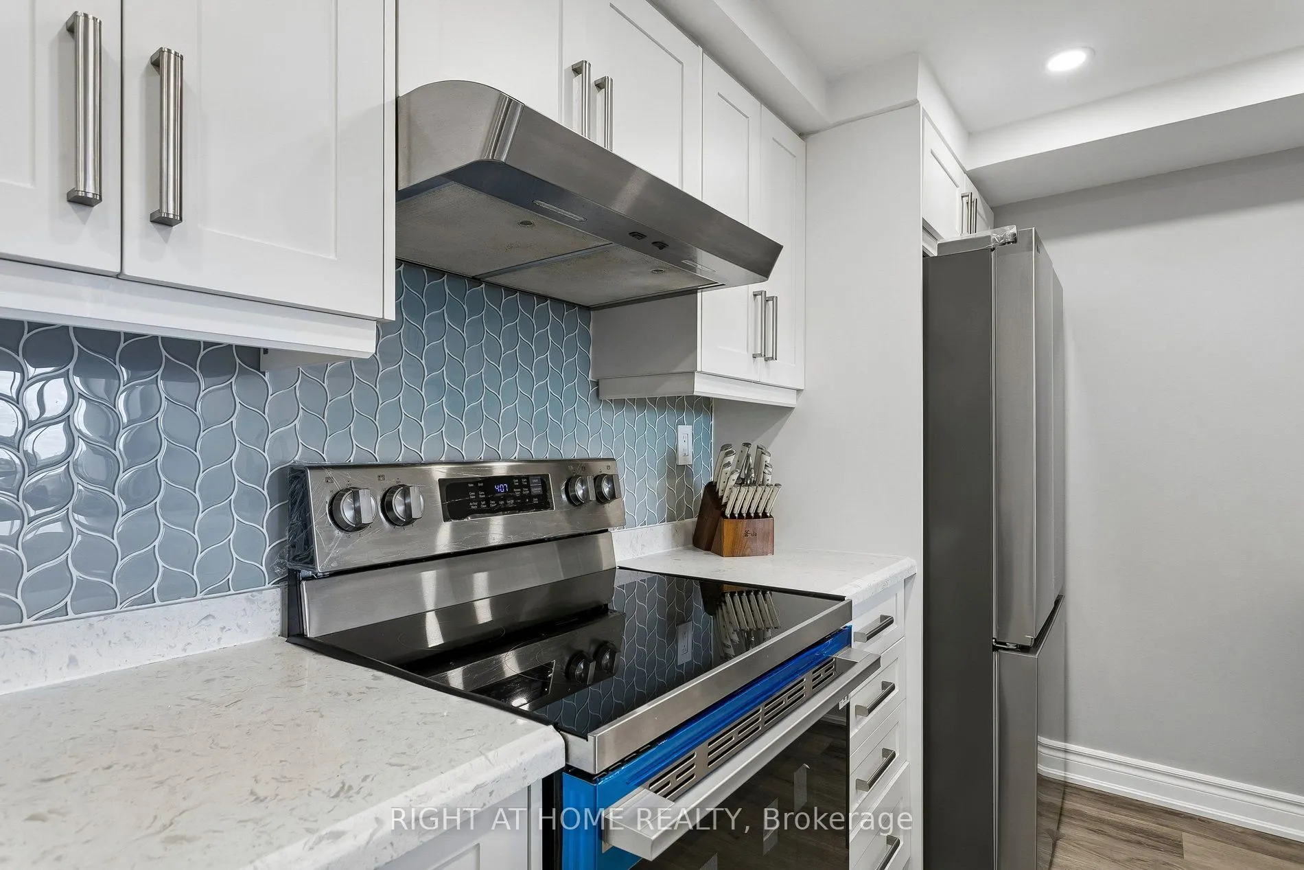 550 Webb Drive #612