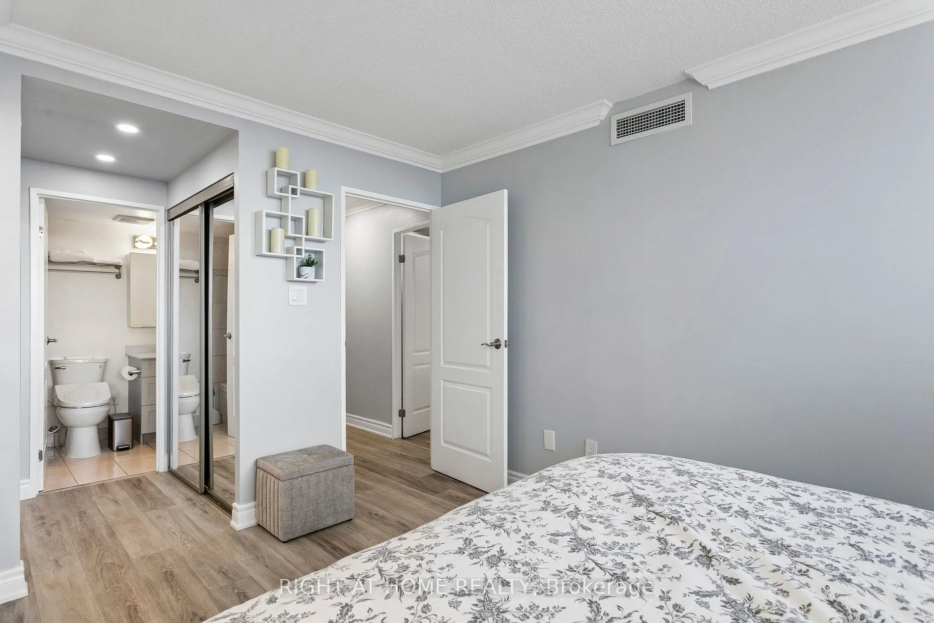 550 Webb Drive #612