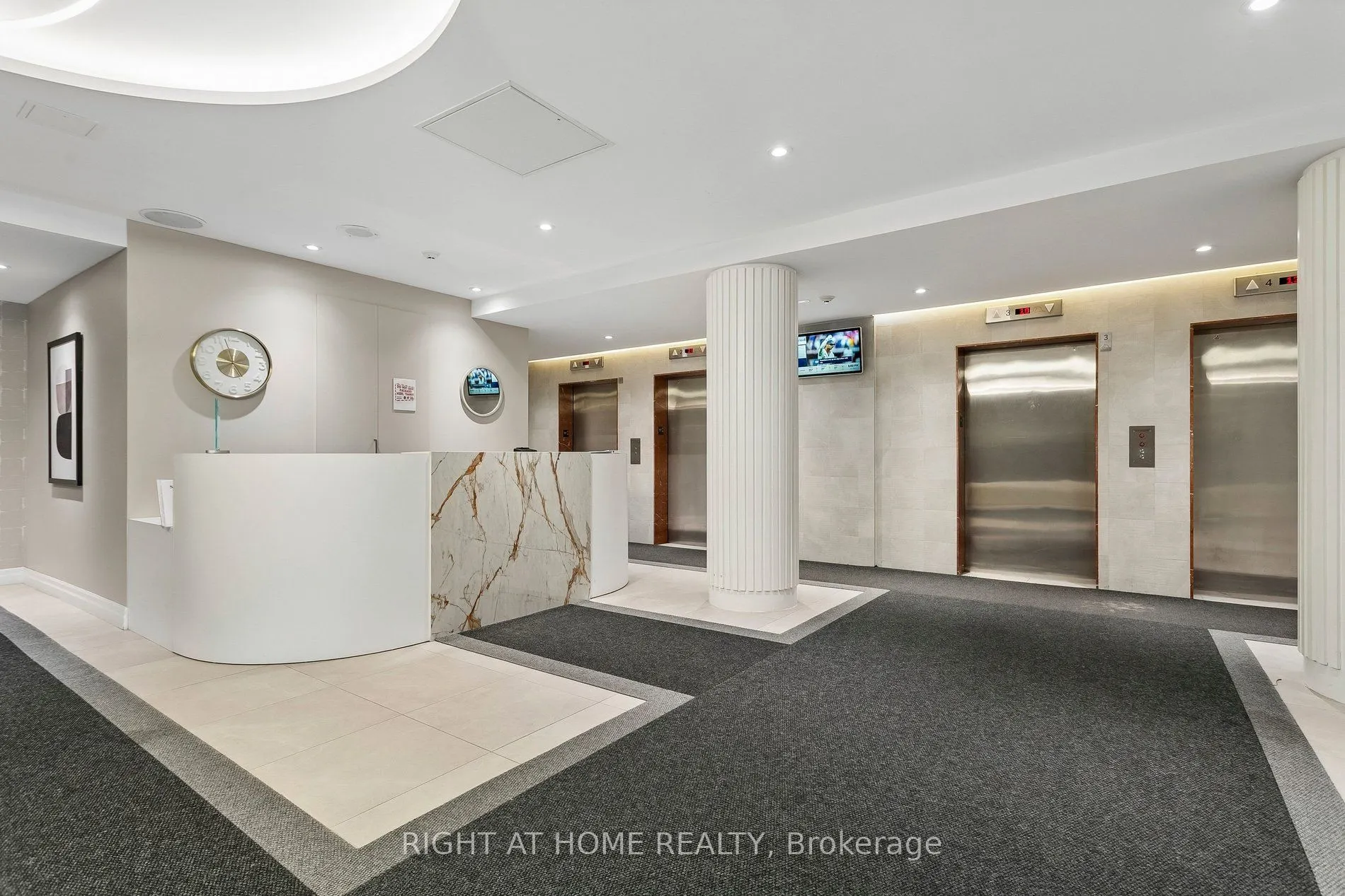 550 Webb Drive #612