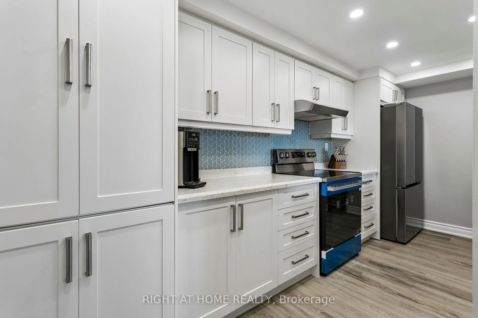 550 Webb Drive #612