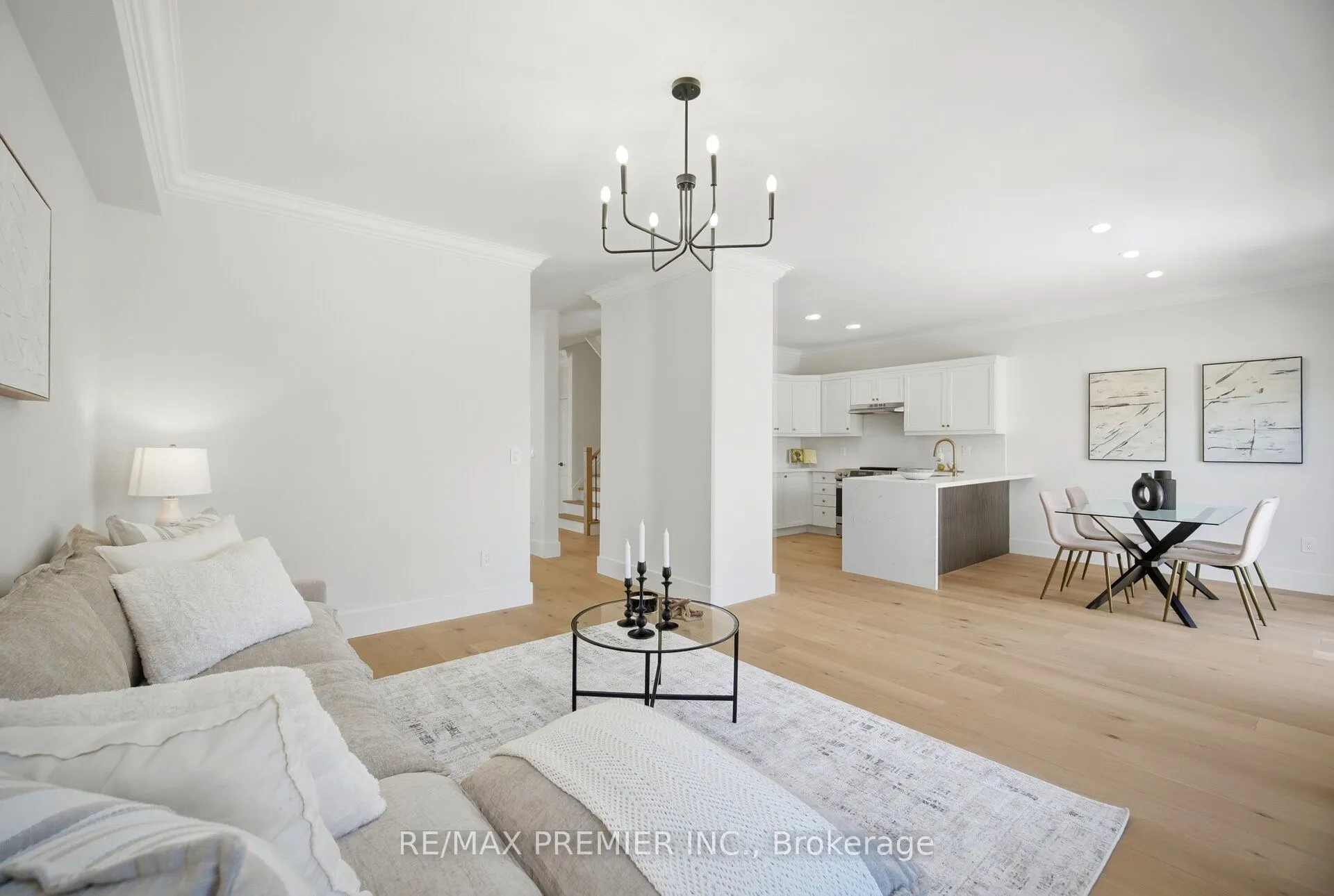92 Headwater Road