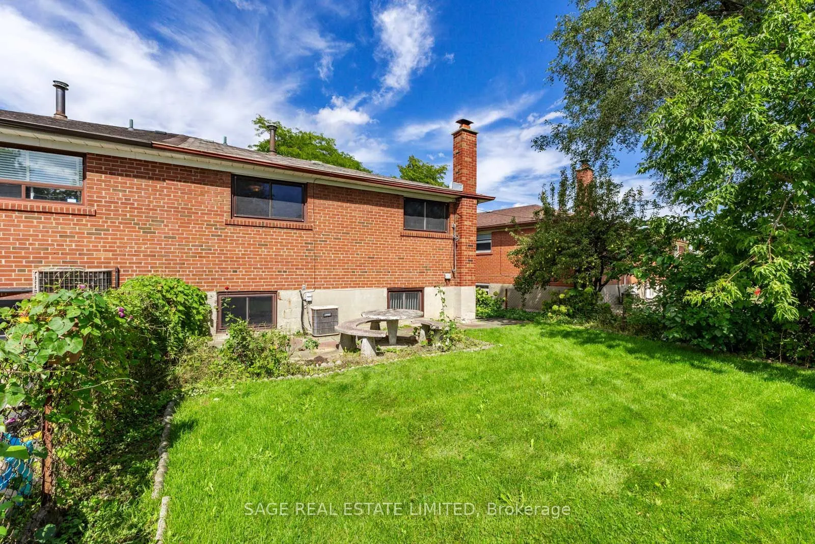 21 Debby Court