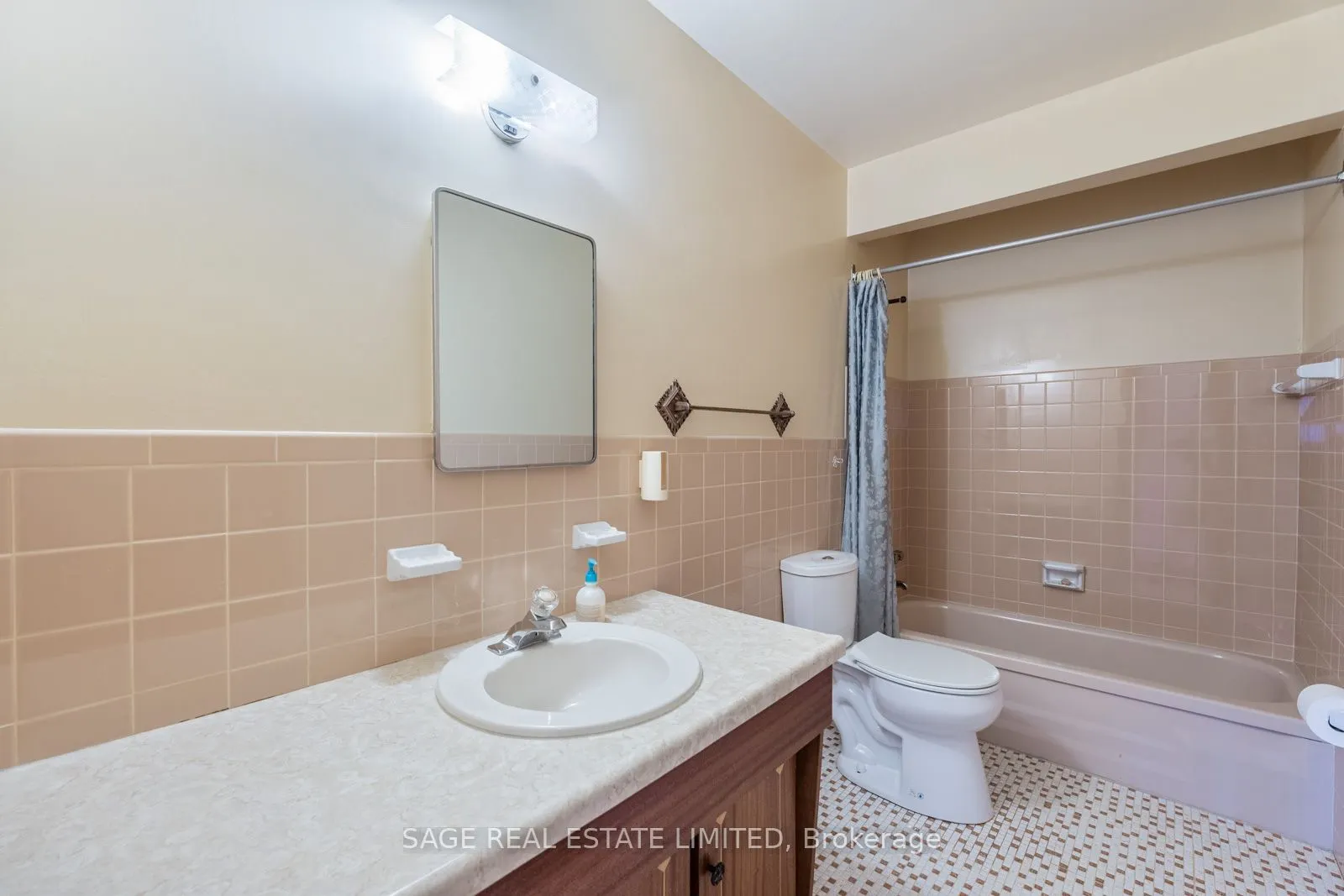 21 Debby Court