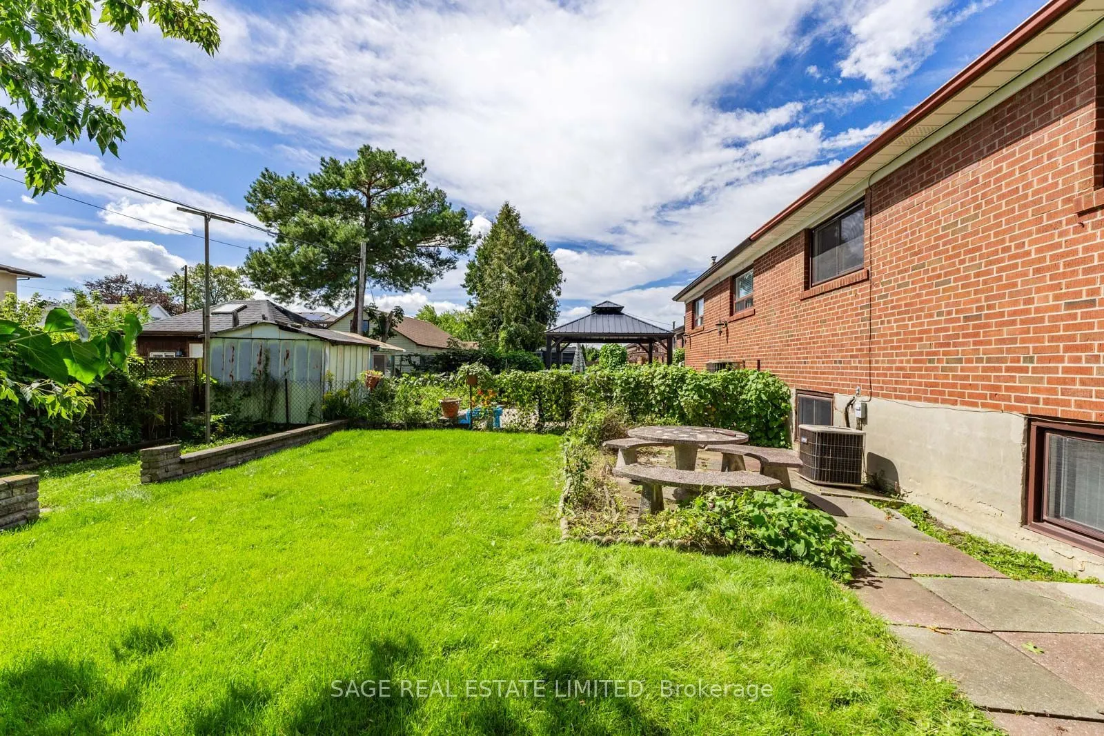 21 Debby Court